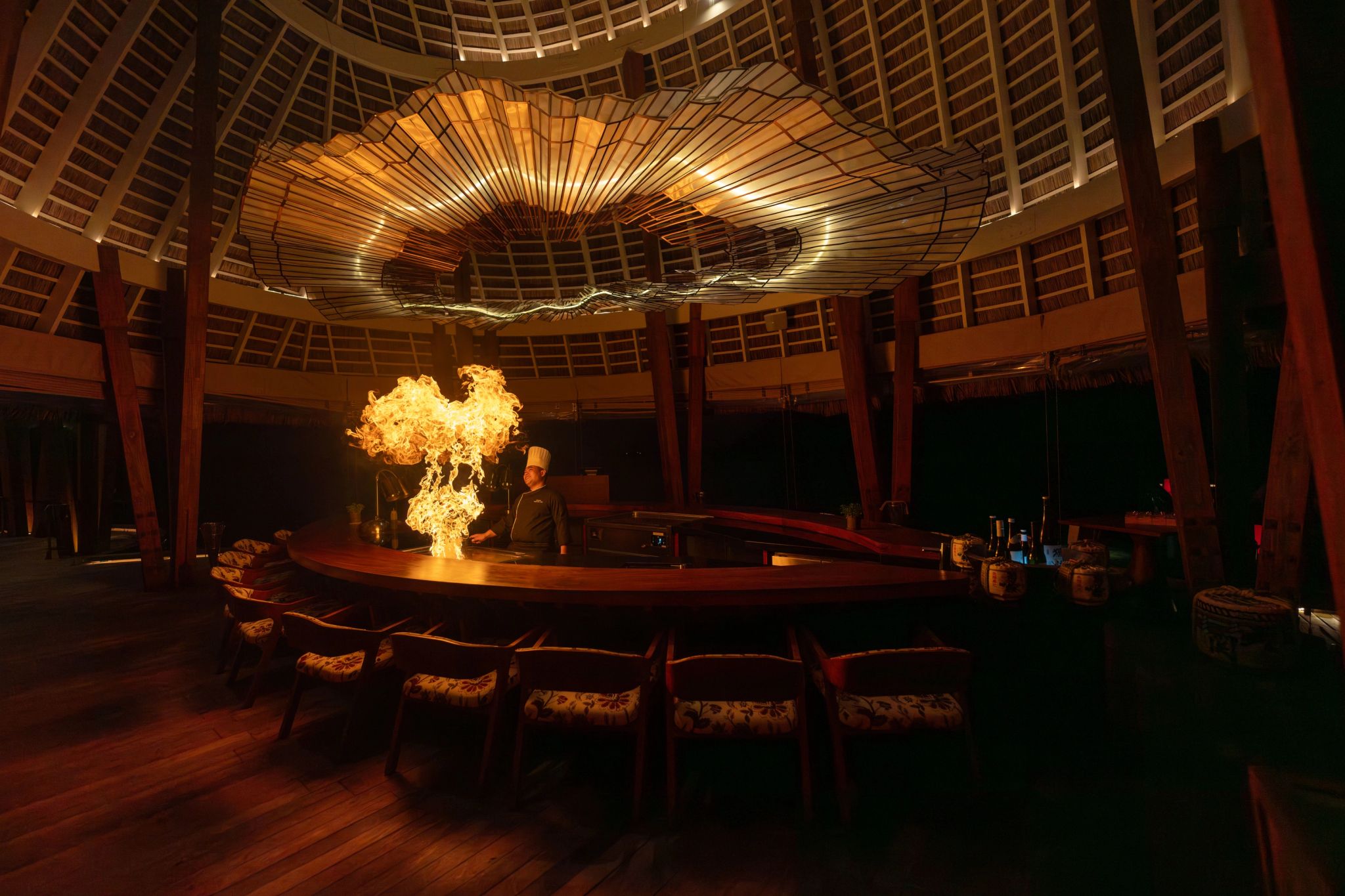 Restaurante Fire restaurante de grelhados - culinária teppanyaki - restaurante casual