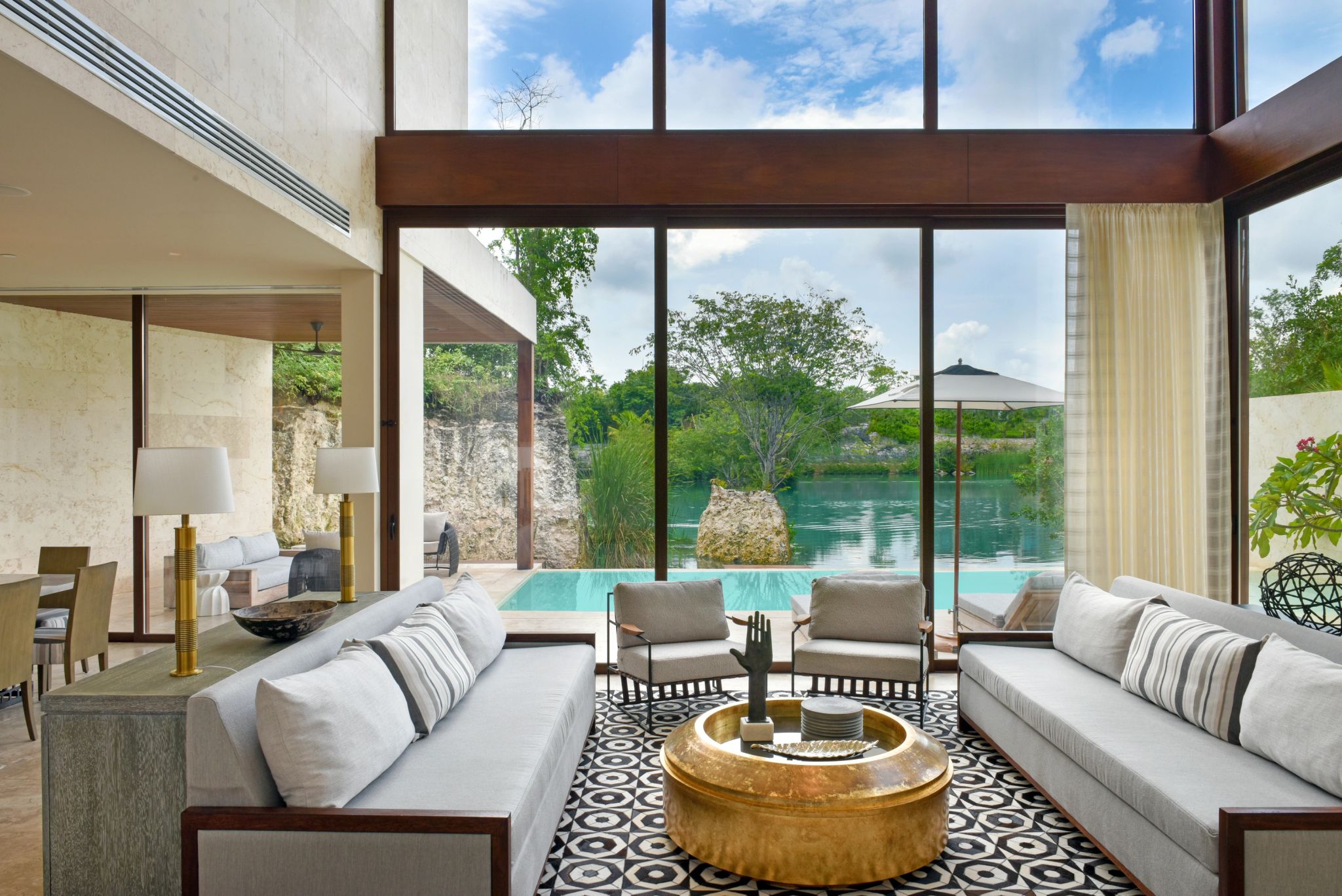 Cenote Two Bedroom Villa cenote two bedroom villa – hospedagem de luxo