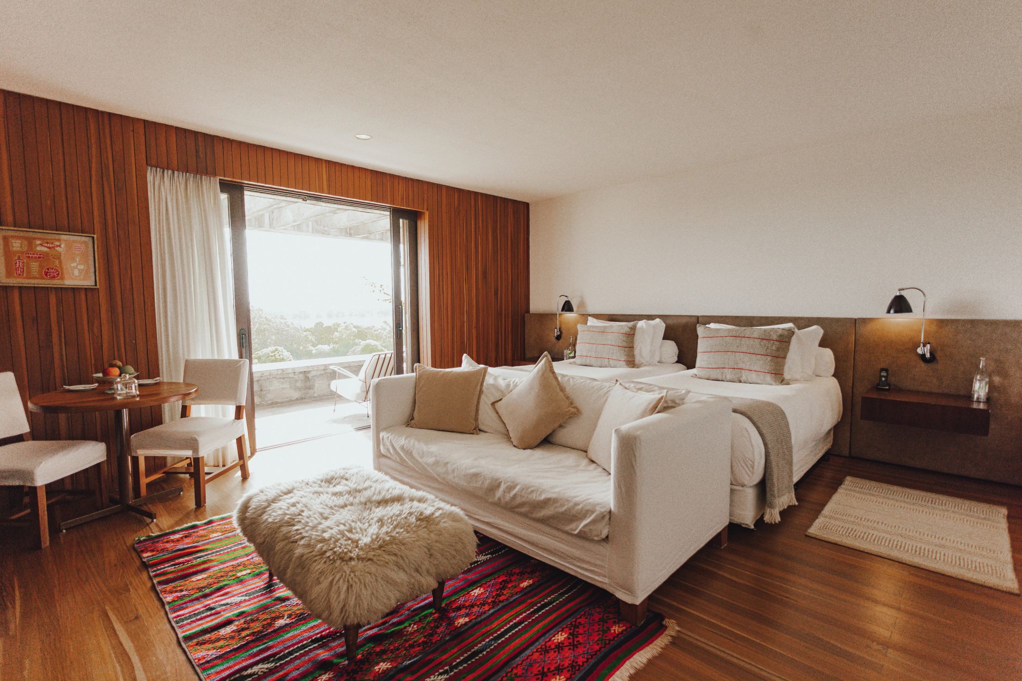 bangalo de luxo - camas twin - decoraçao moderna