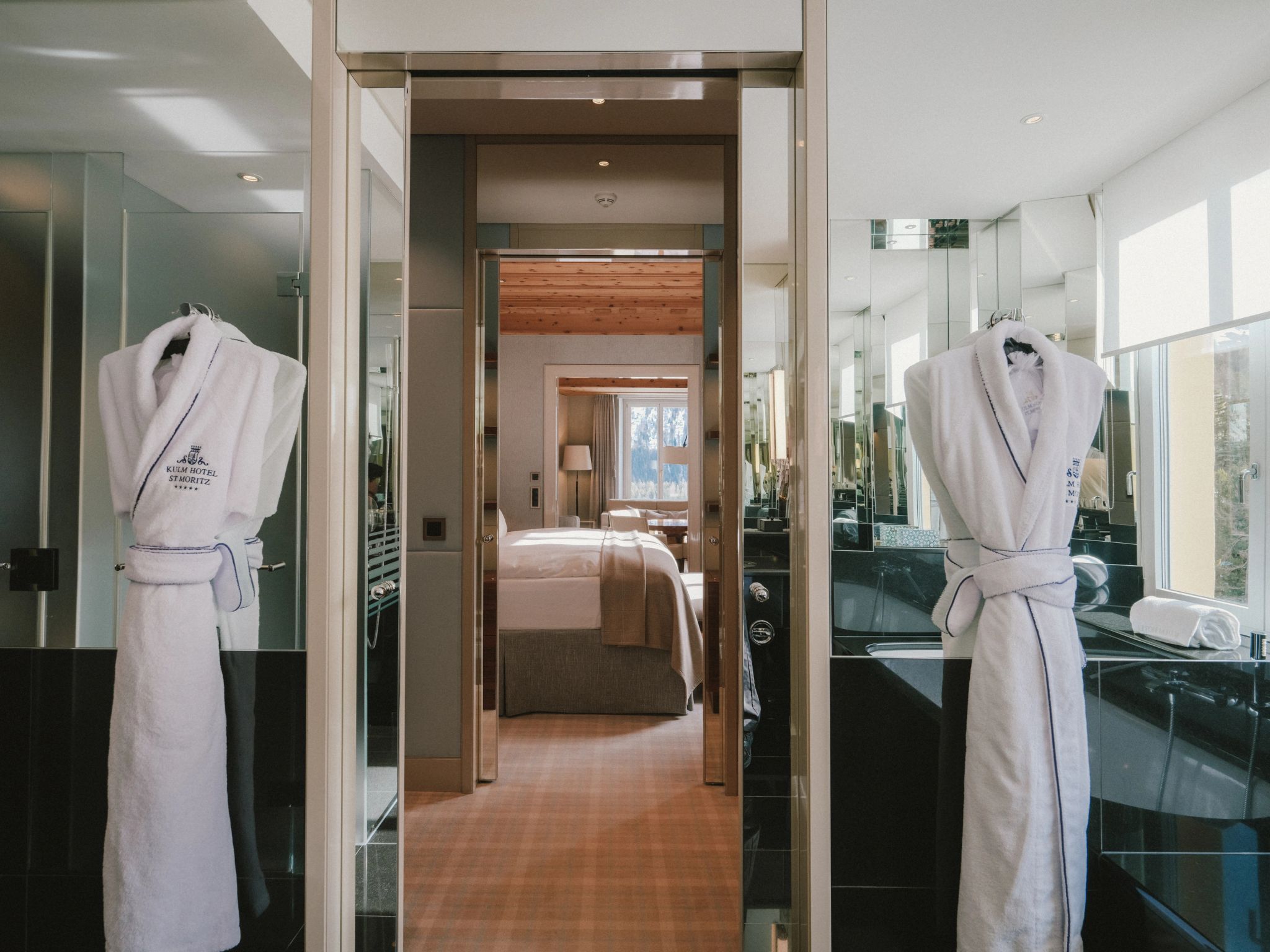 Deluxe Suite closet espaçoso - closet moderno - suite com closet