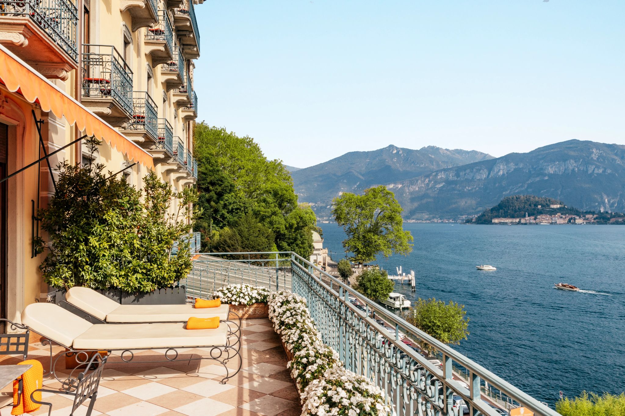 suite com terraco - jacuzzi – vista lago di como