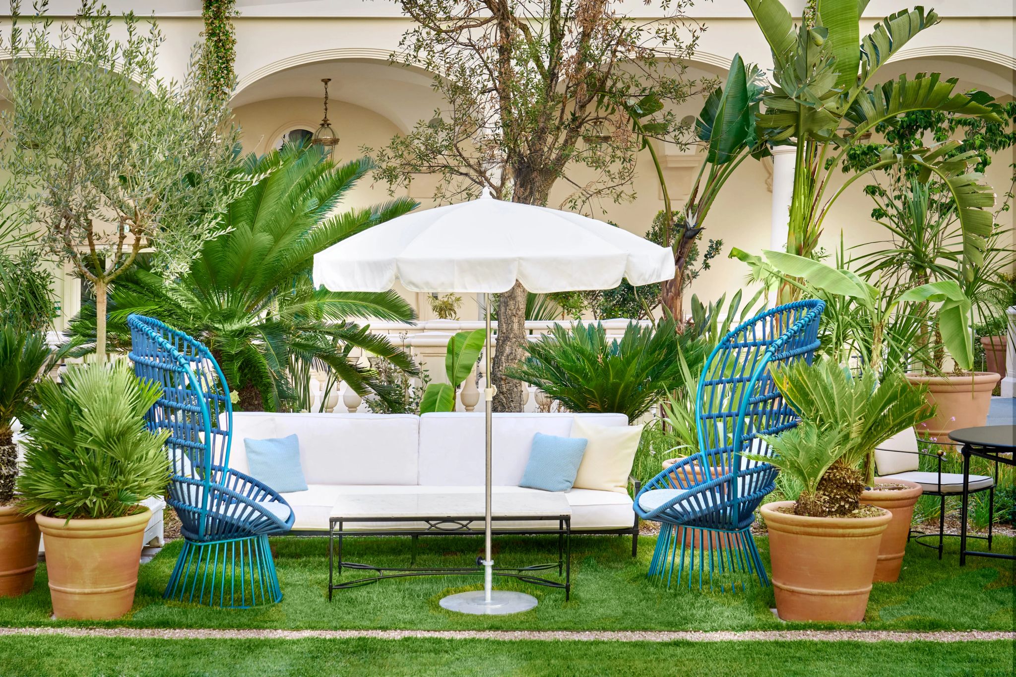 Jardim interno lounge ao ar livre - jardim do hotel - natureza