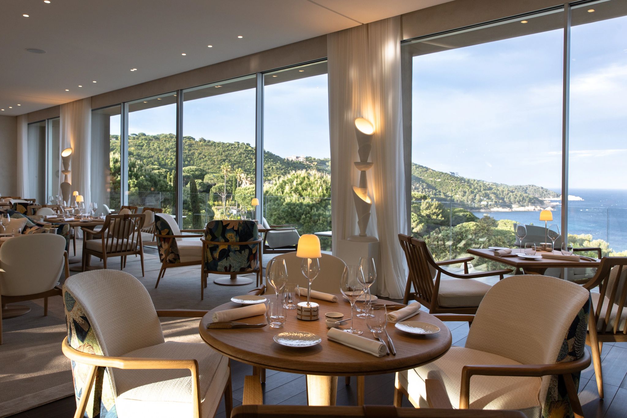 Restaurante La Voile vista panoramica - decoraçao chique – restaurante michelin
