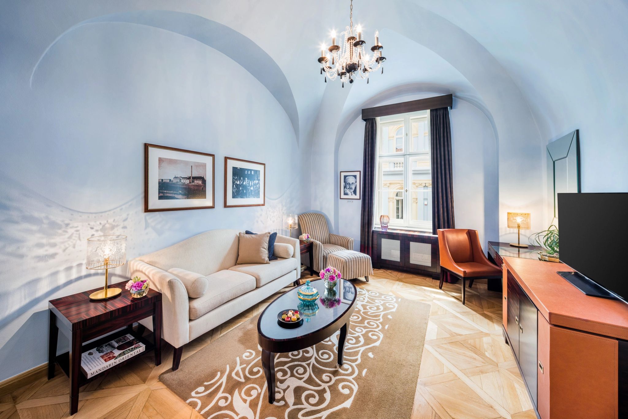 Moser Crystal Suite sala de estar – suite com sala - decoraçao classica