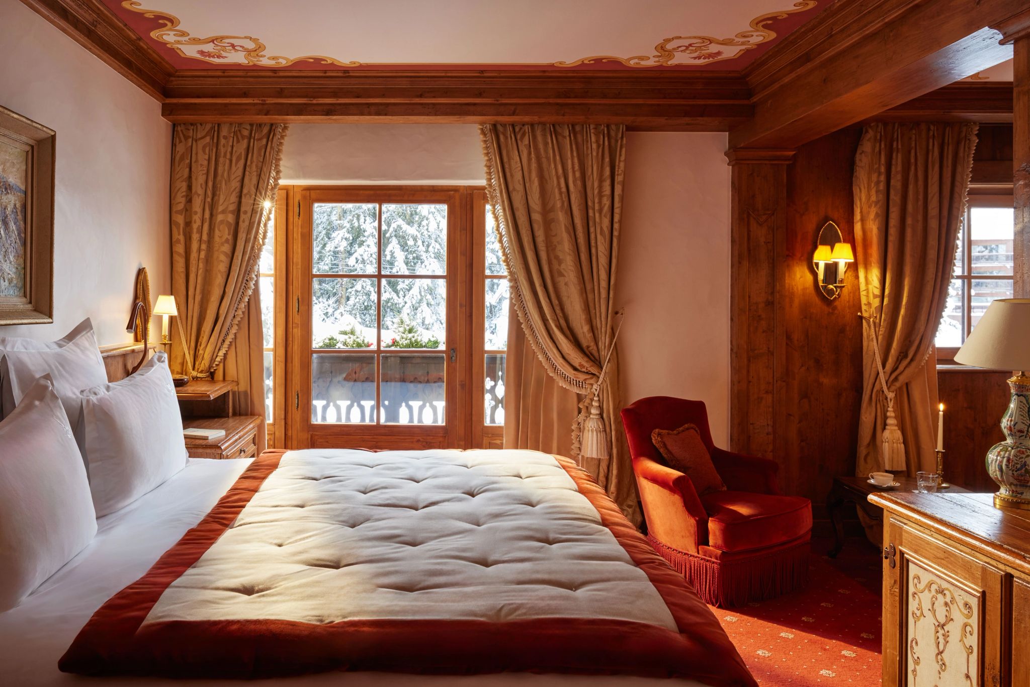 Gentiane Suite   cama confortavel - suite com vista Gentiane Suite