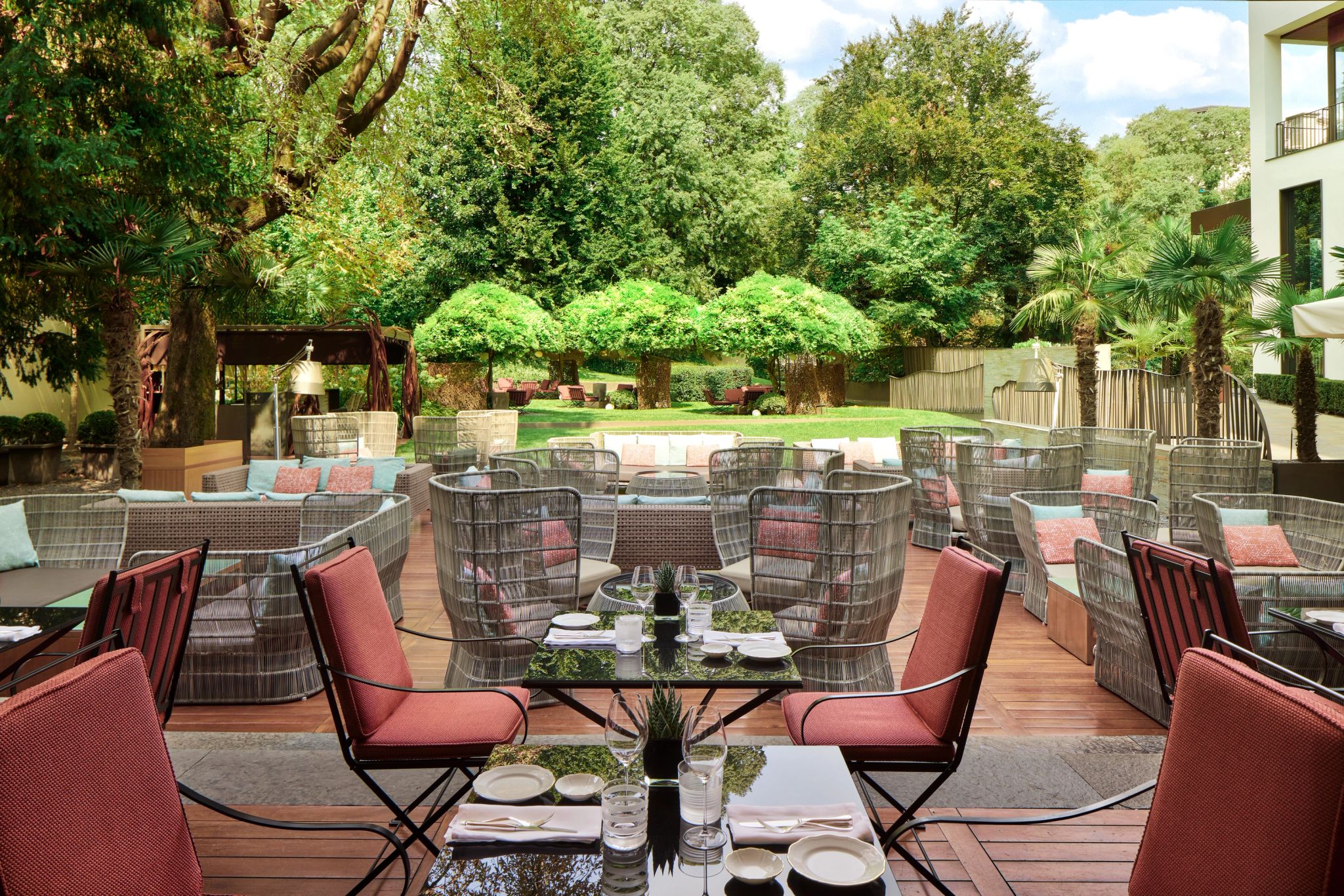 restaurante ao ar livre - area gourmet - restaurante no jardim - restaurante em milao