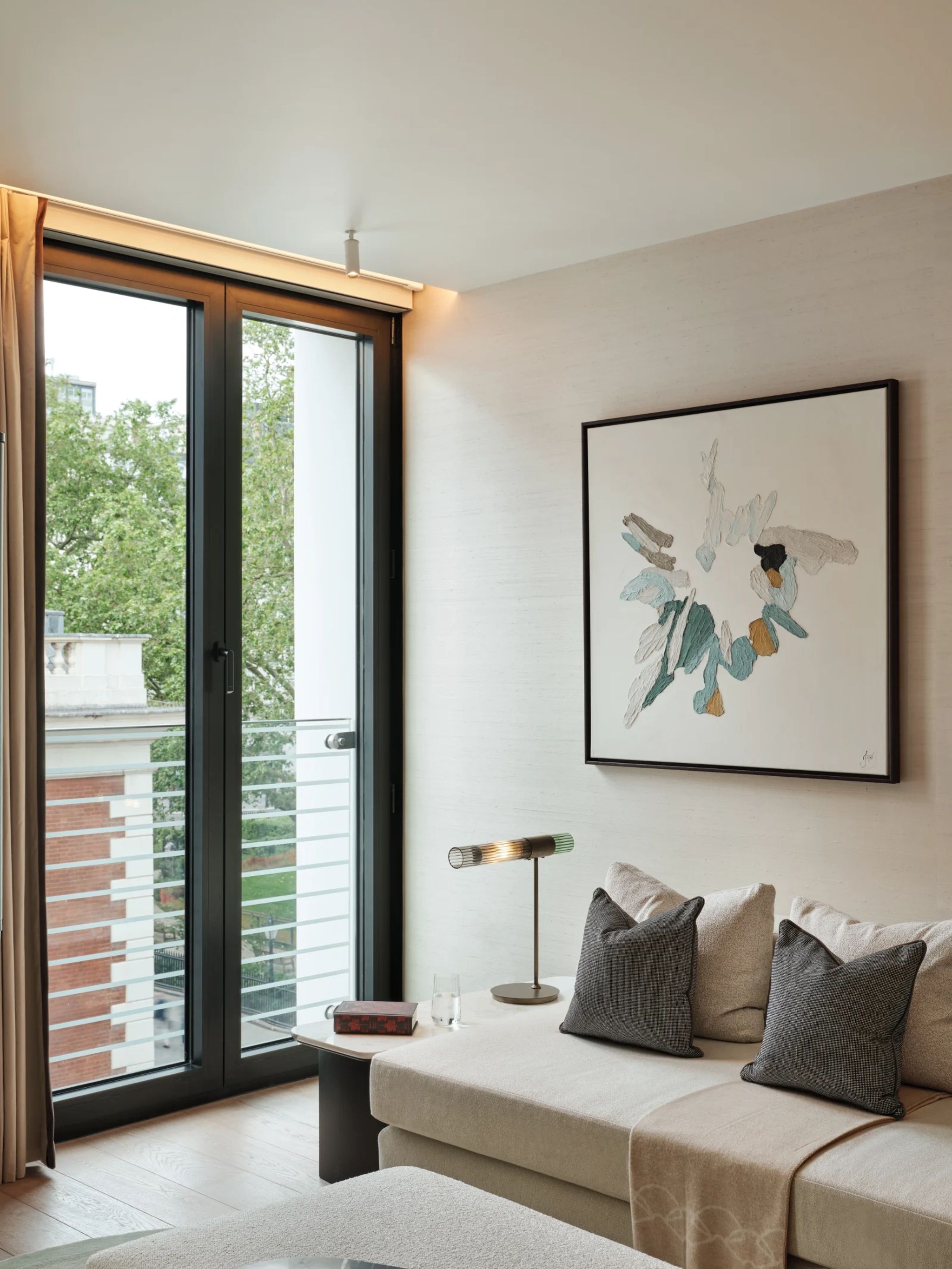 Three Bedroom Residence banheiro privativo - lavabo moderno - residencia luxo