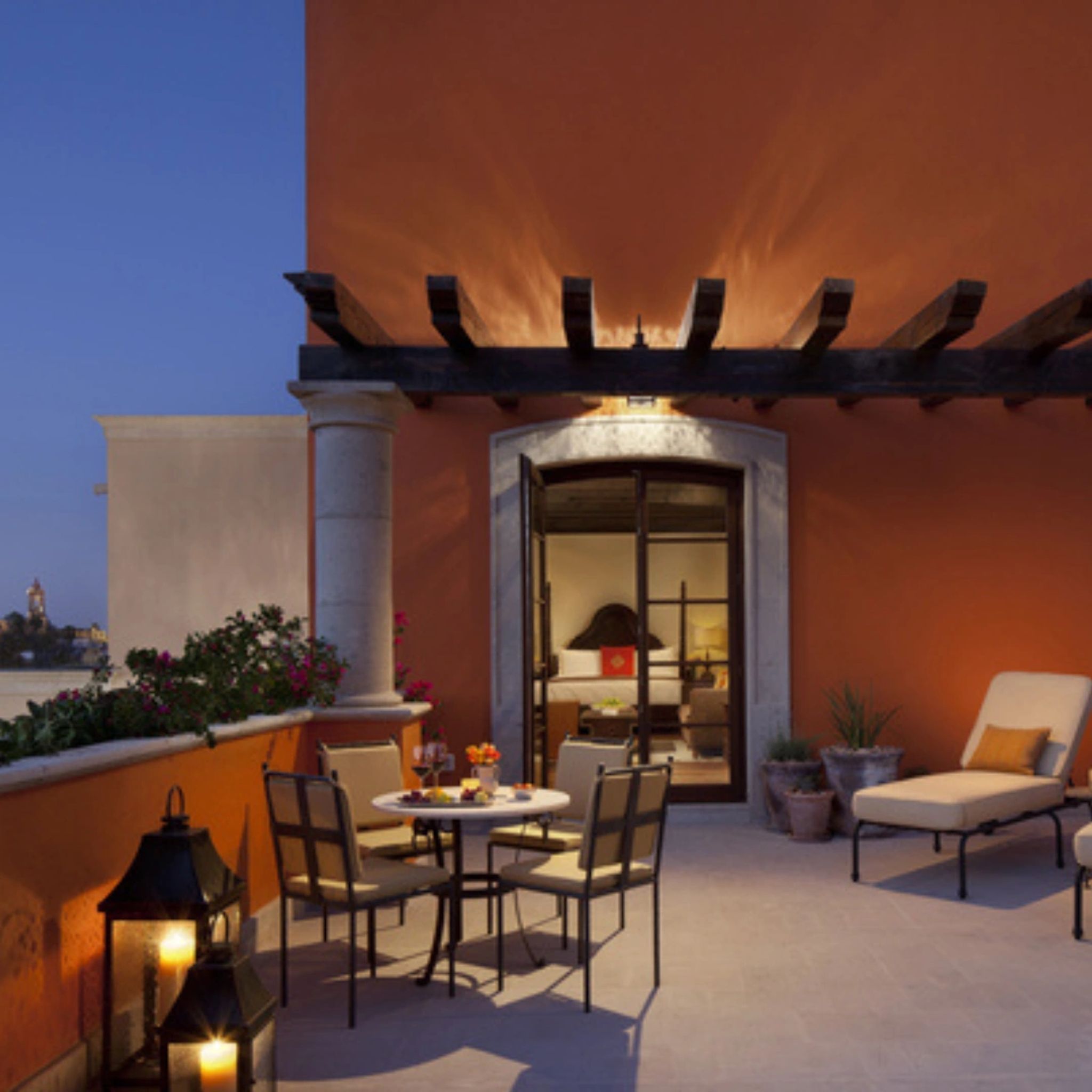 Rooftop Colonial Suite terraco - varanda - suite de luxo