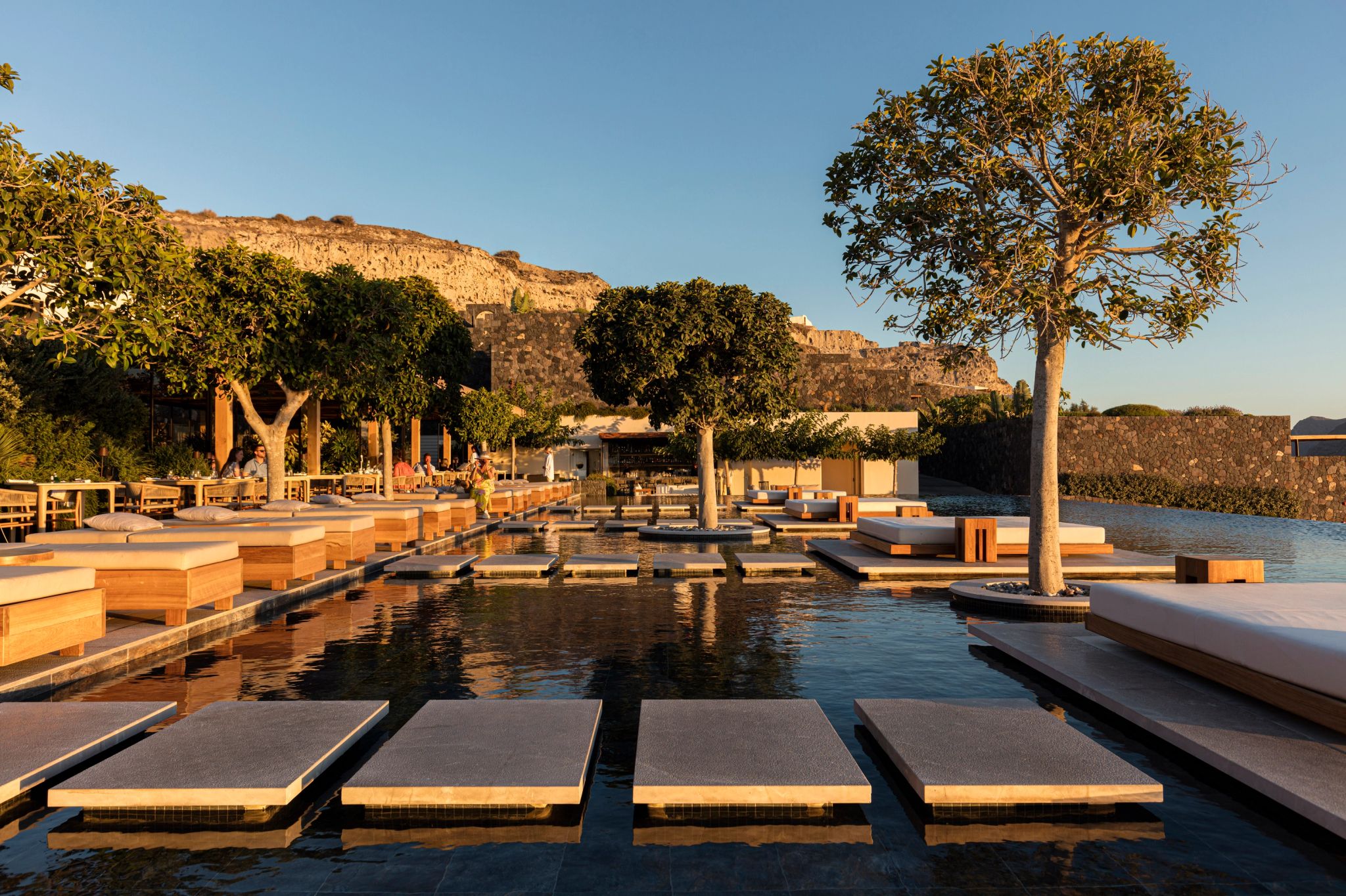 restaurante omnia canaves epitome-cafe da manha de luxo-mesa farta