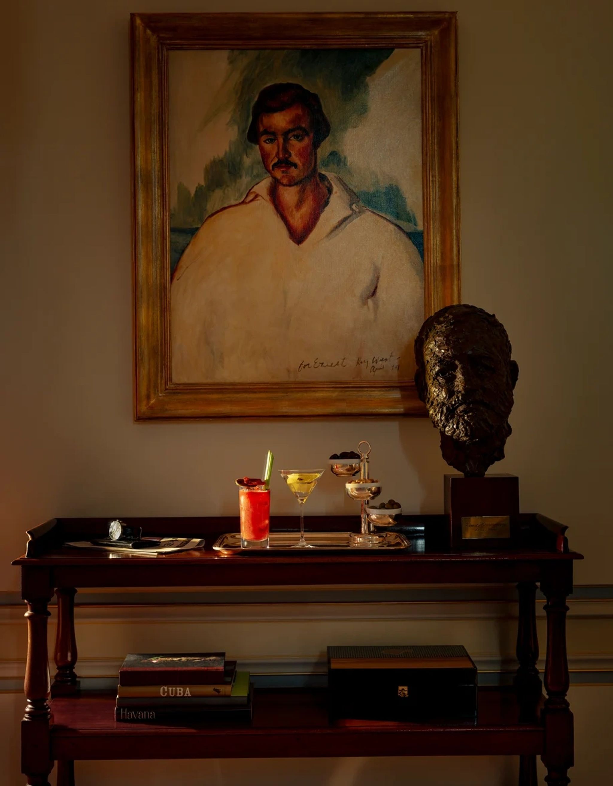 Suite Ernest Hemingway - decoracao tematica - suite luxuosa franca