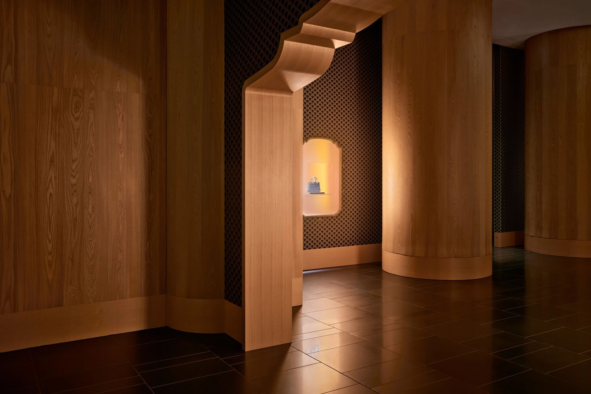 ambiente corredor arte luxo - design moderno sofisticado - galeria hotel