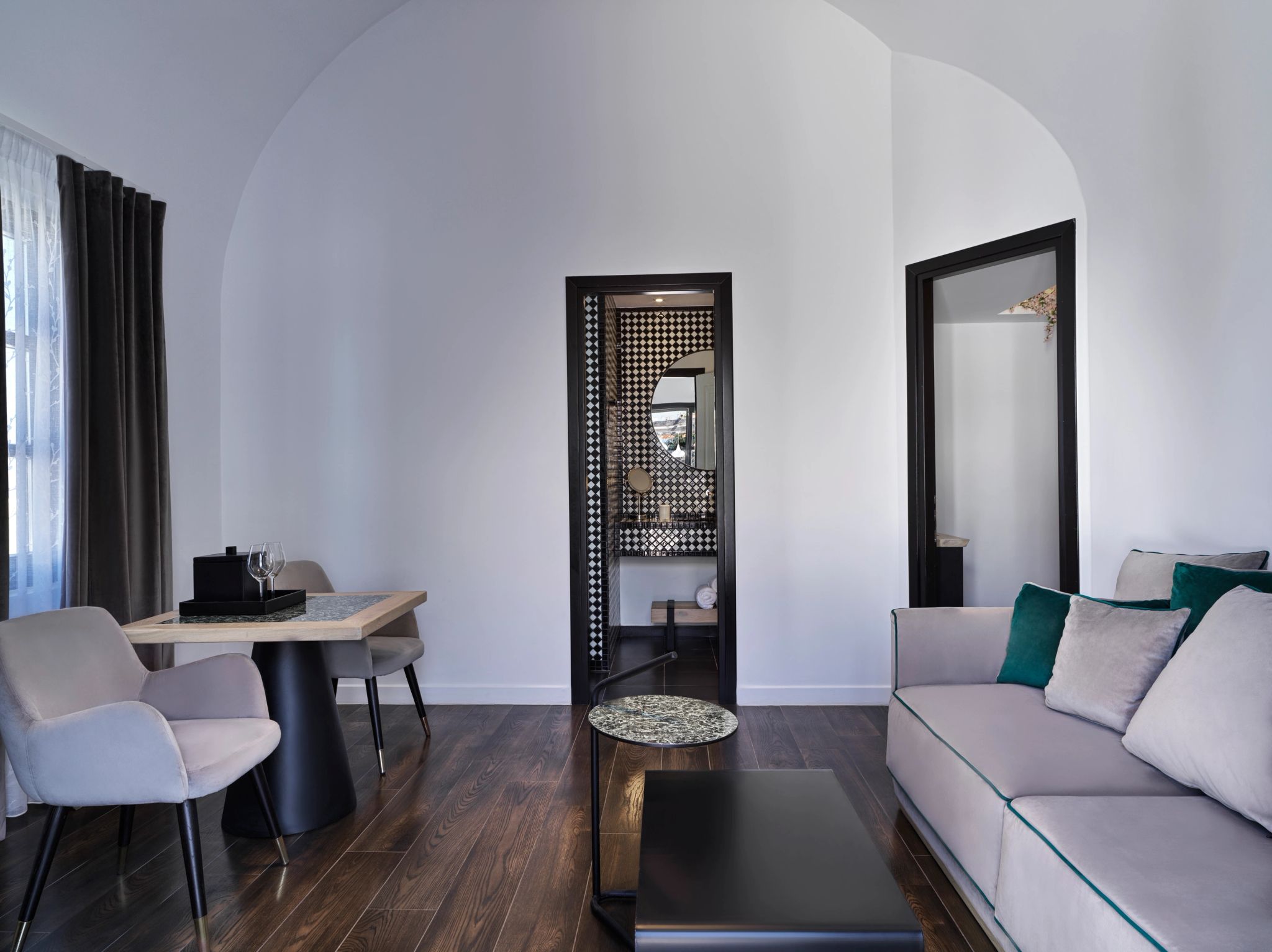 Katikies Garden Pool Suite Sea View suite com sala - sala de estar - sofa confortavel