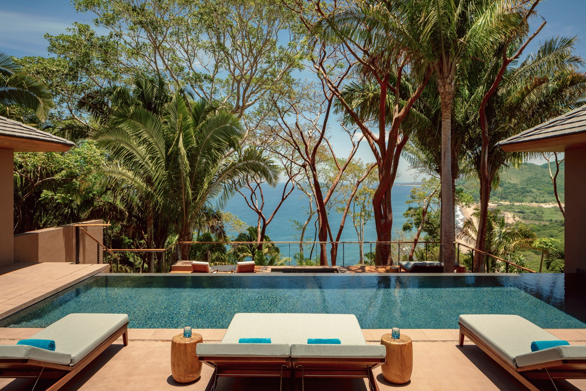 piscina externa - pisicna ao ar livre - piscina frente mar - terraço de luxo - terraço privativo