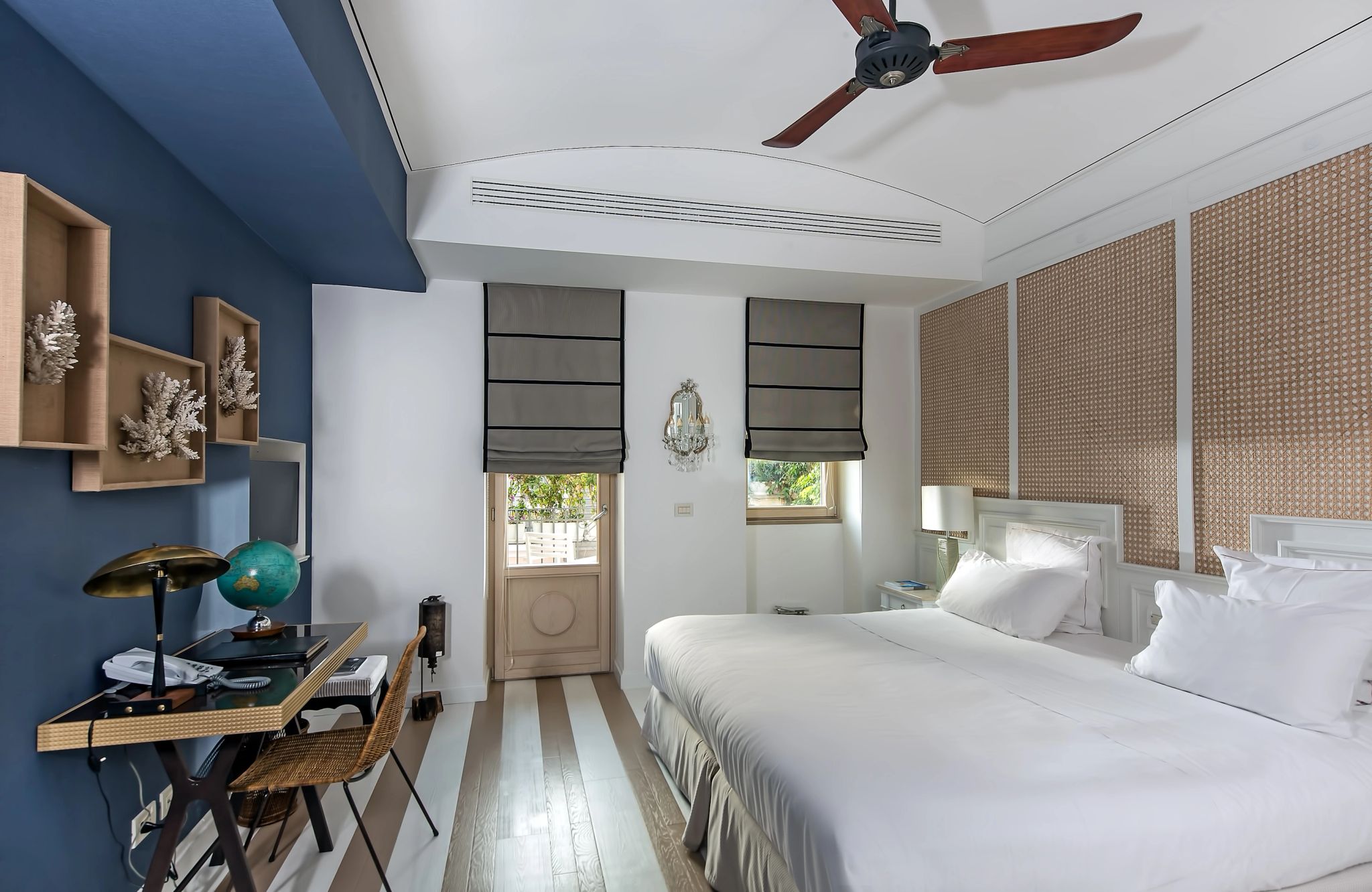 Superior City View cama king-size – mesa de trabalho – design contemporaneo