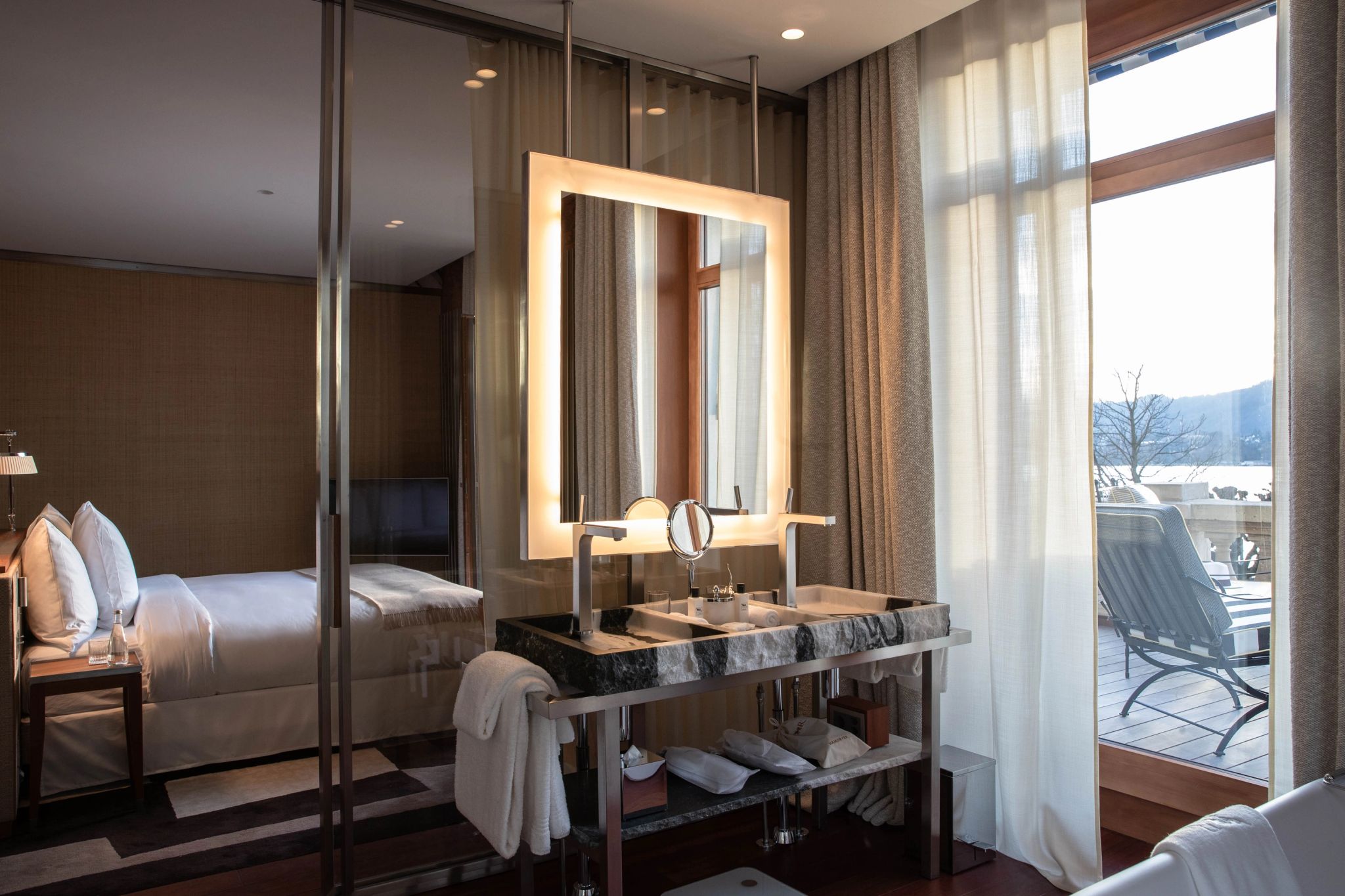 Premier Terrace  quarto de luxo – quarto de casal – decoraçao moderna