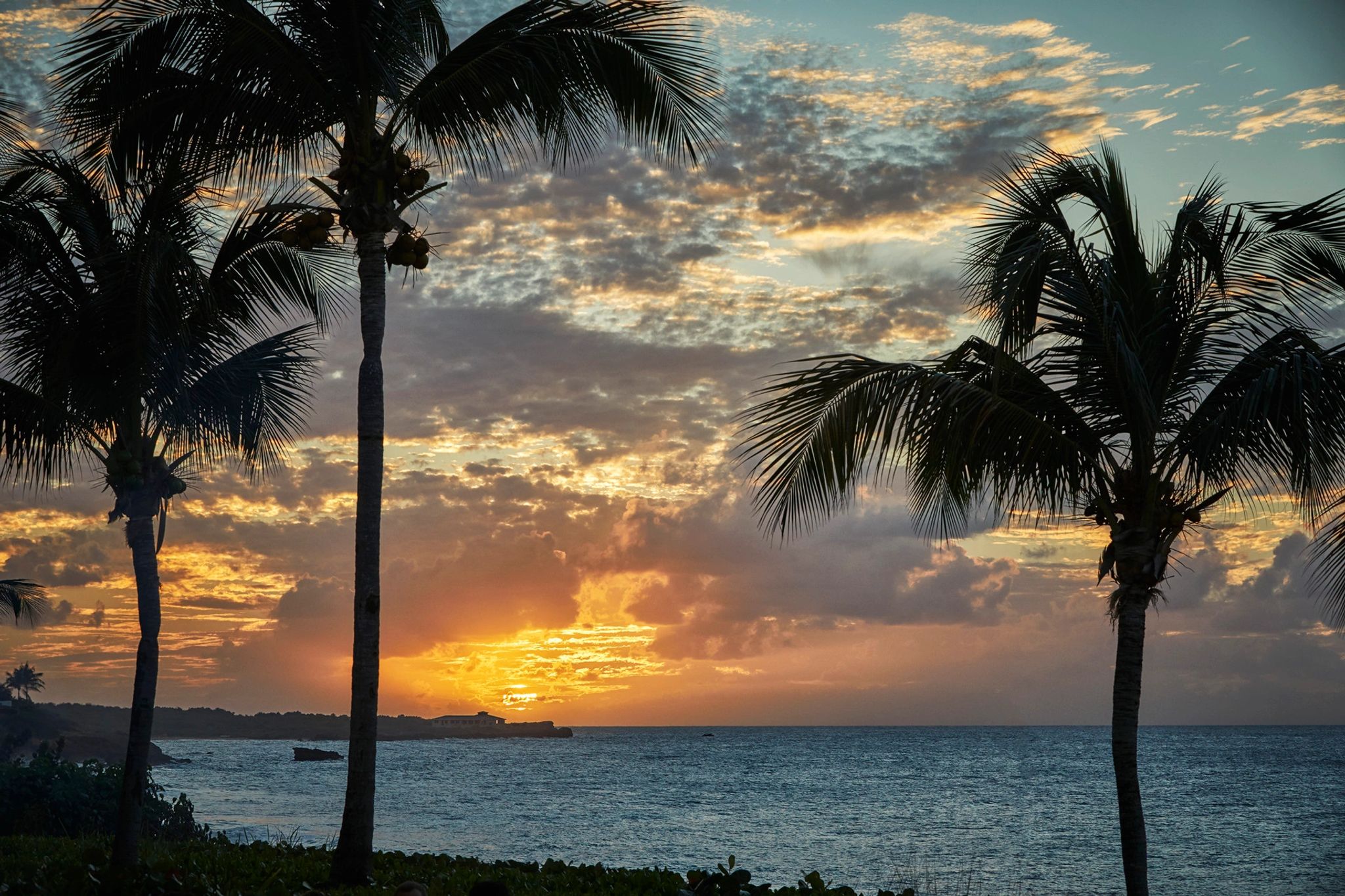 Vista pôr do sol do resort por do sol - prais do caribe - praia paradisiaca - hotel beira mar