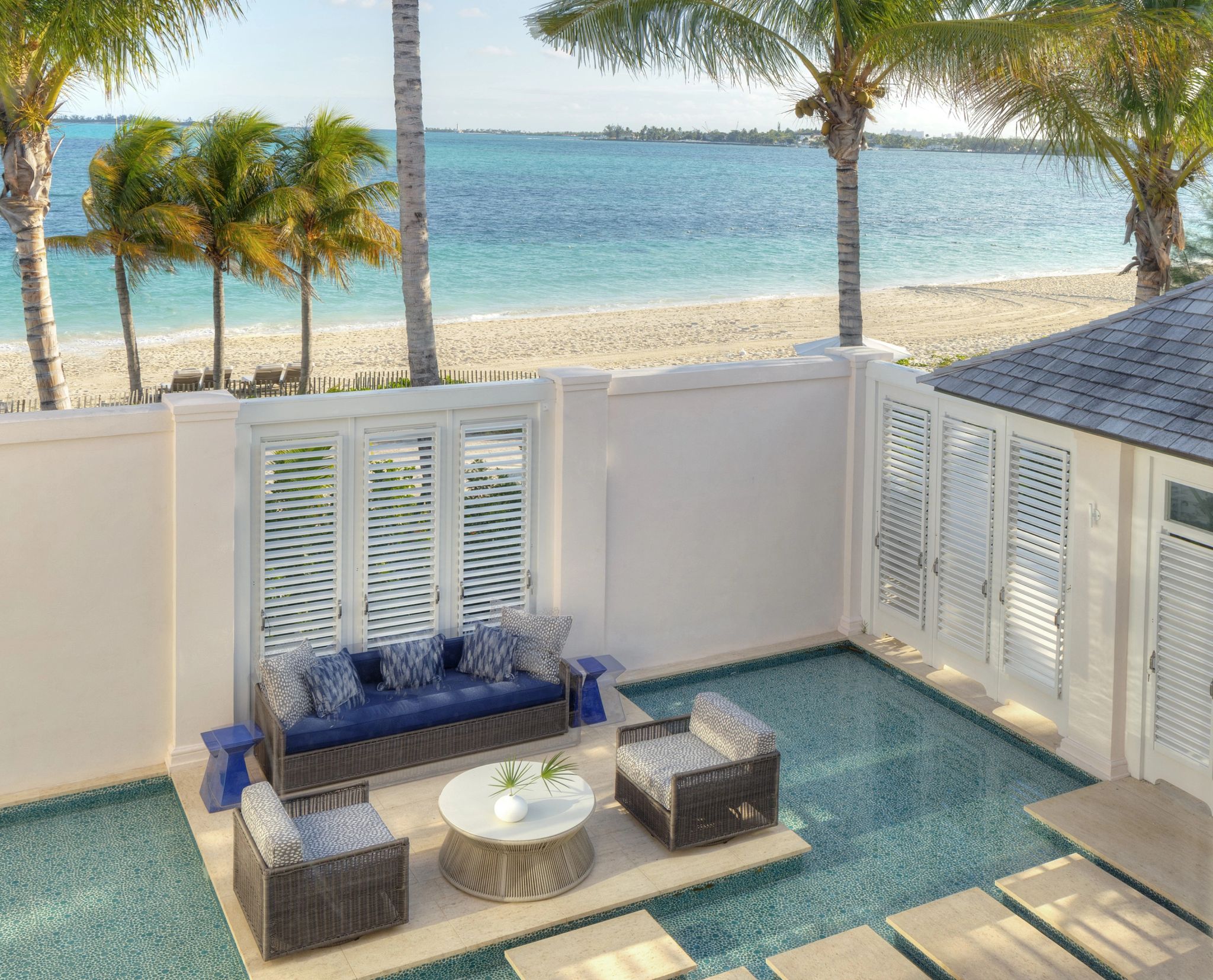 lounge ao ar livre - piscina ao ar livre - piscina de luxo - villa mar - villa beira mar