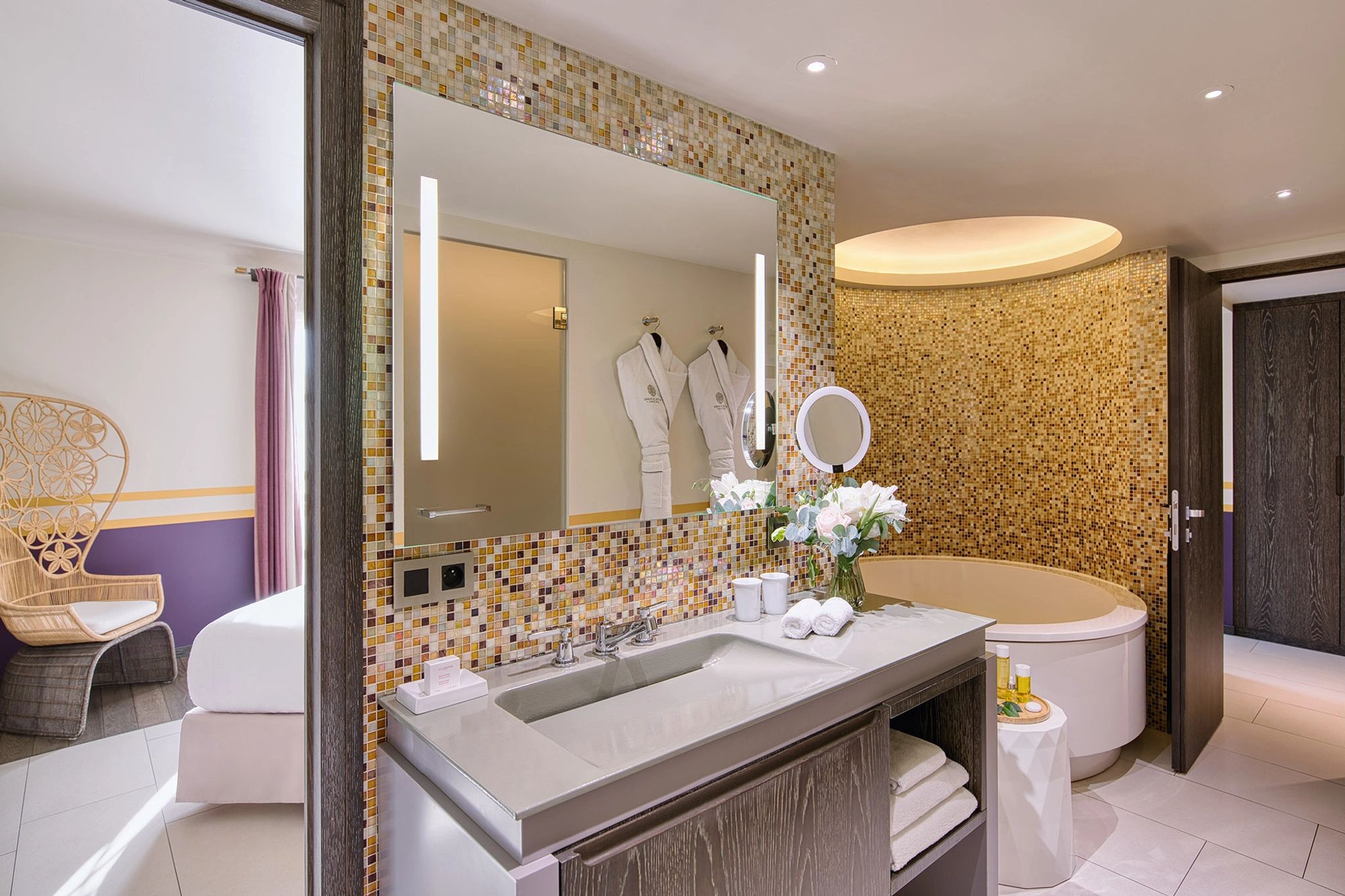 Prestige Suite banheiro da suite - mosaicos decorativos - banheira de luxo