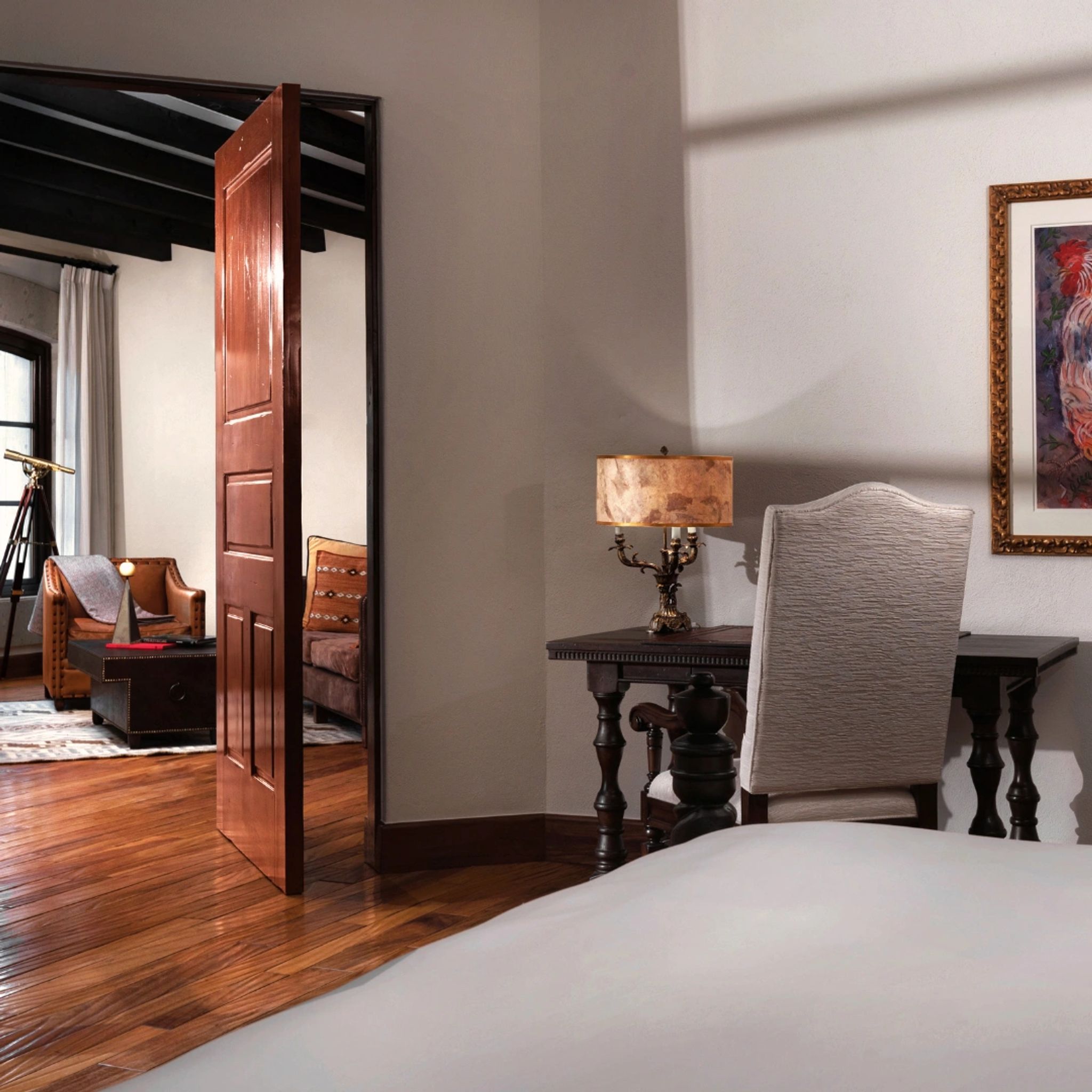 Deluxe Colonial Suite suite de luxo - cama king-size - sala