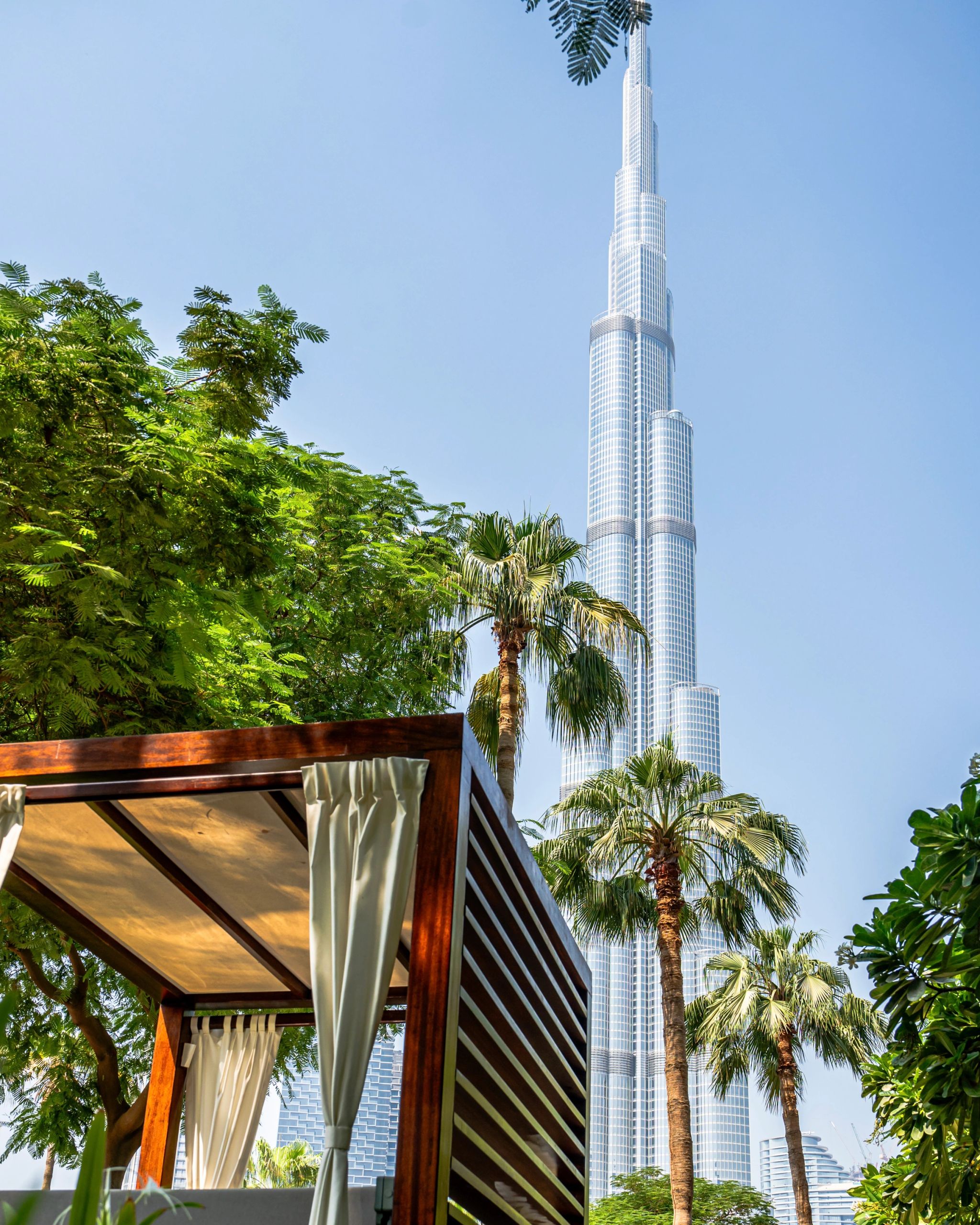 piscina externa dt - vista burj khalifa - deck de piscina