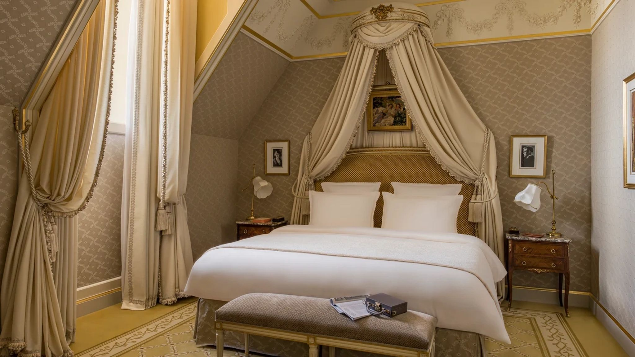 Suite F. Scott Fitzgerald Suite Fitzgerald - quarto jazz - decoracao extravagante