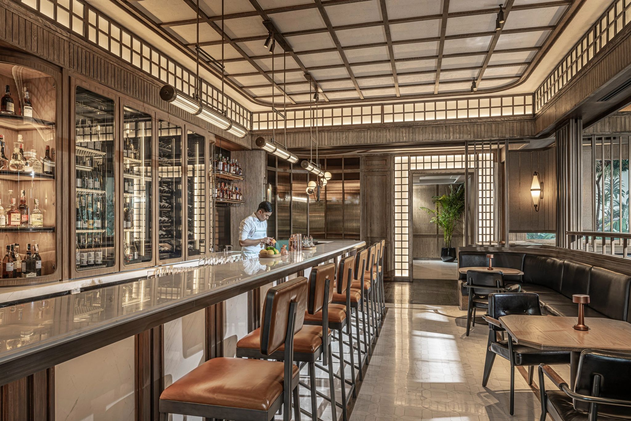 Bar Bkk Social Club balcao de bar - bar de luxo - bar premiado - bar famoso