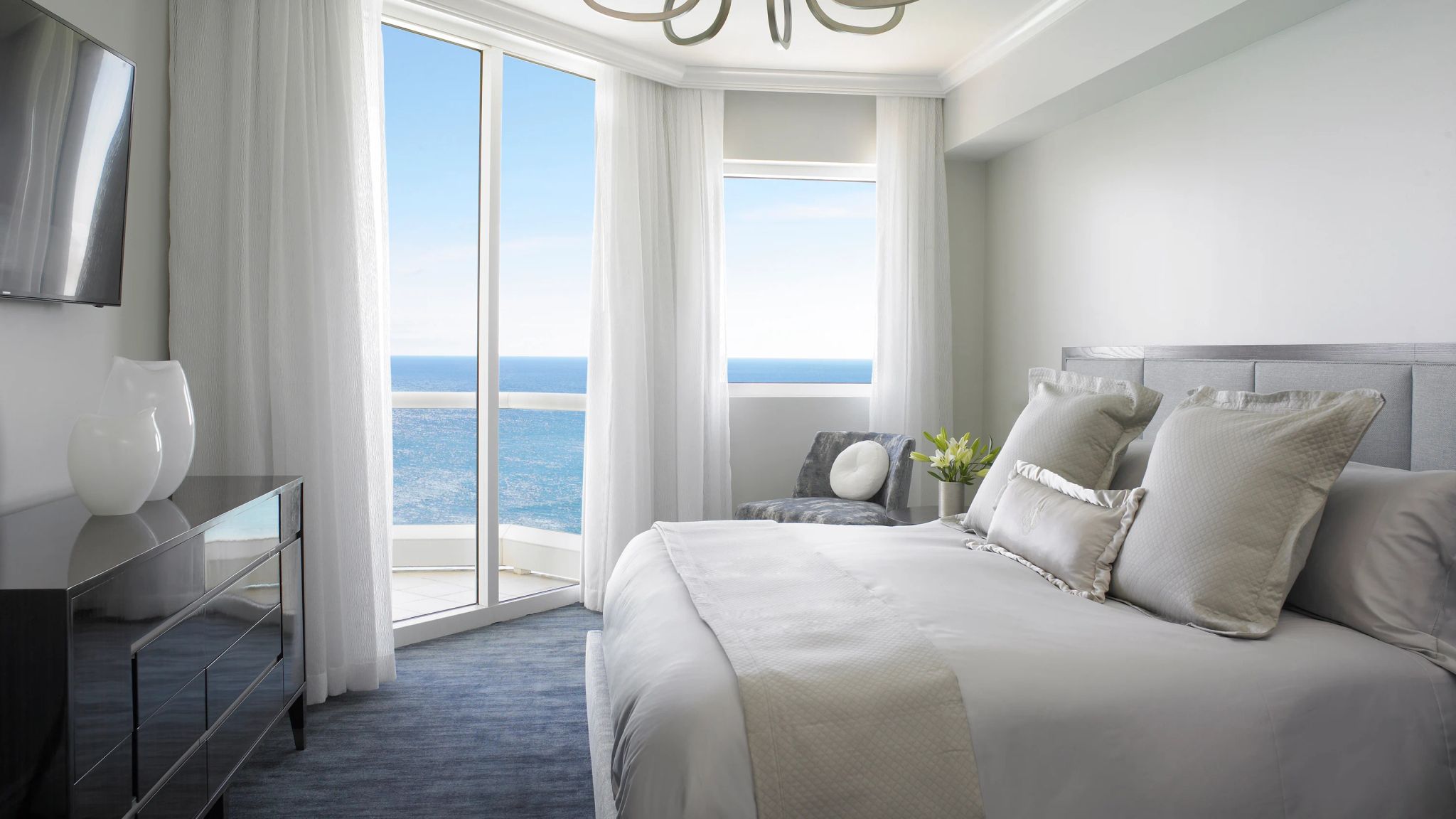 grand deluxe - suite com tres quartos - suite espaçosa - suite vista mar