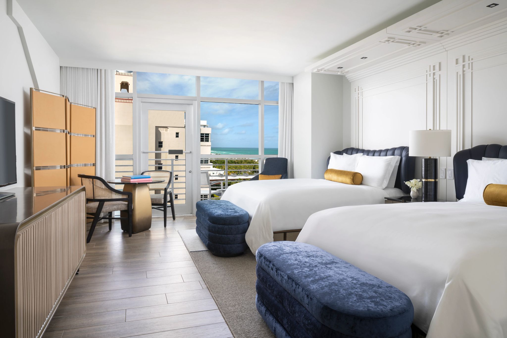 Club Level Two Double Partial Ocean View High Floor quarto de hotel - quarto duplo - quarto com duas camas