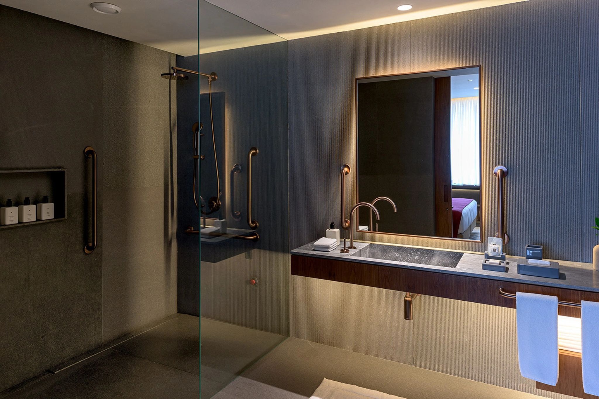 banheira de imersão - banheiro com banheira – banheiro do hotel