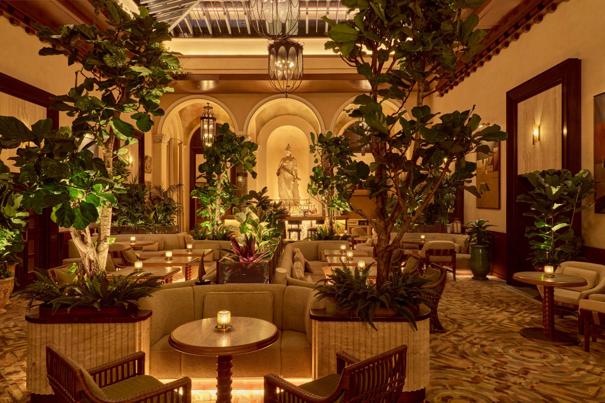 Lounge Bar lounge sofisticado roma – interiores madeira nobre – bar coquetel autoral