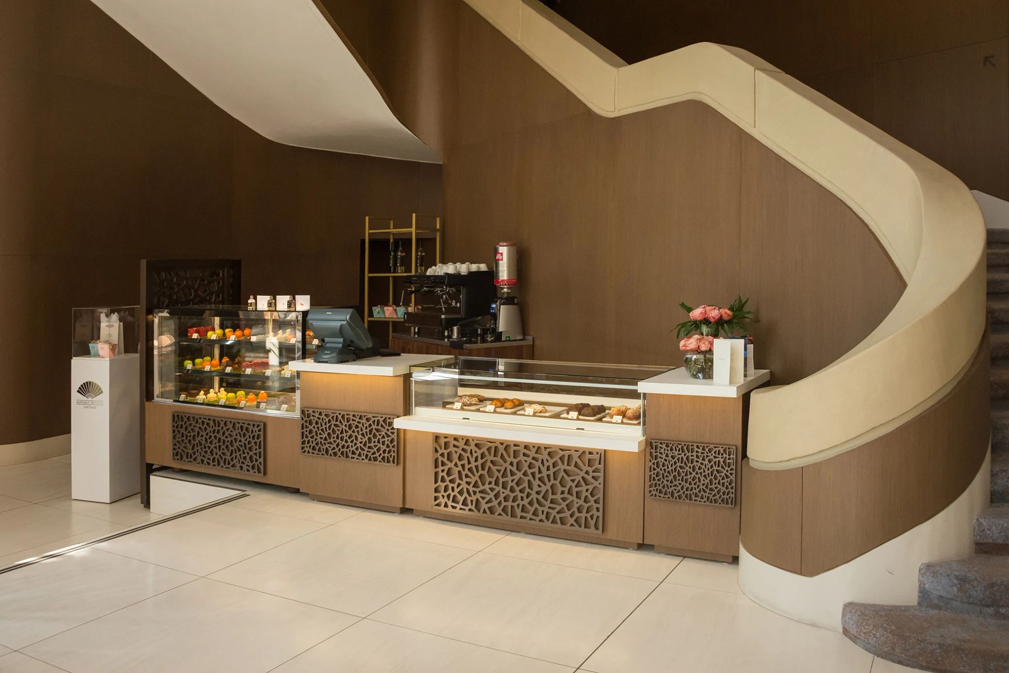 boutique mandarin - la boutique - boutique de luxo - vritine de alimentos