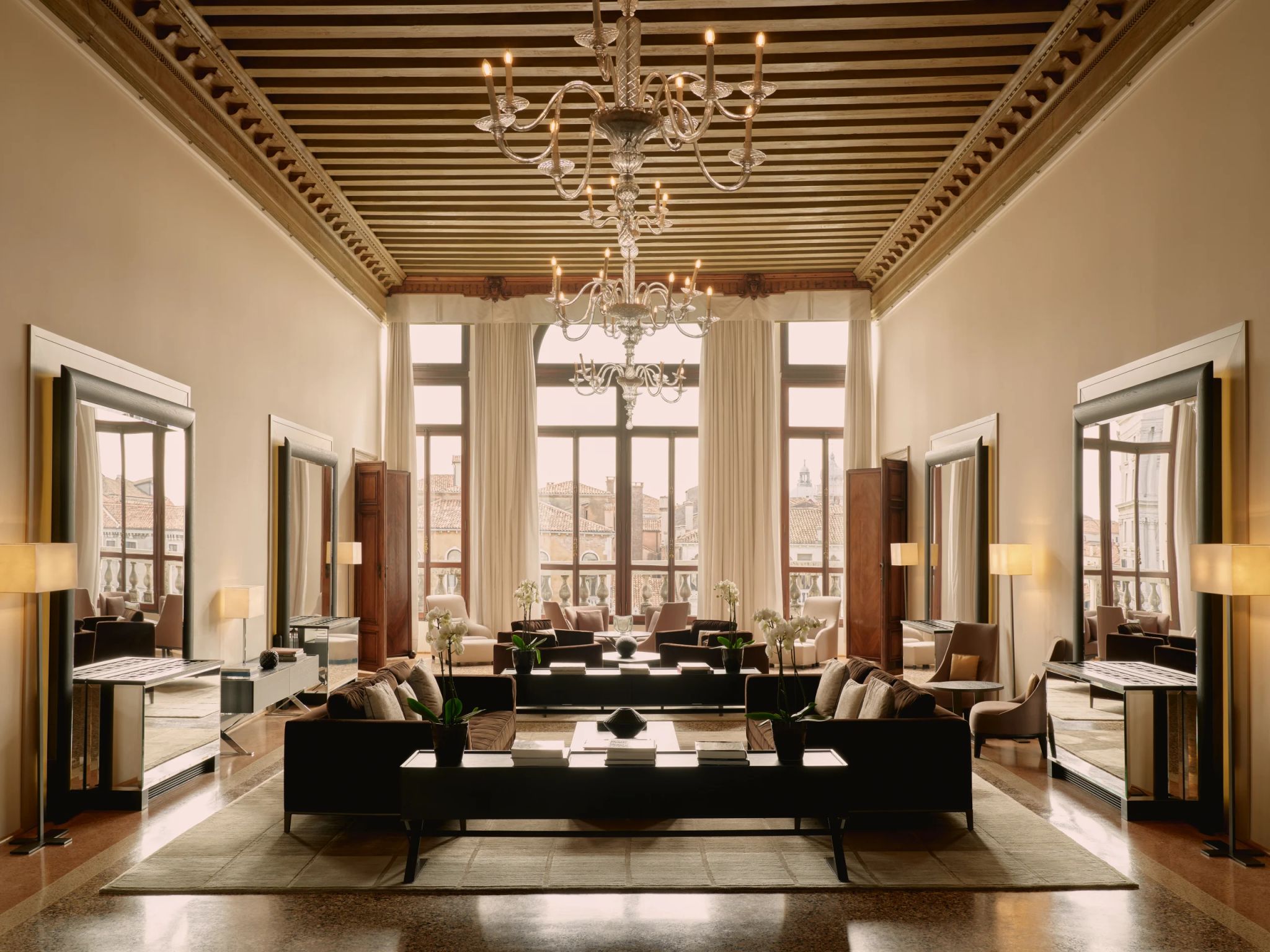 areas comuns - aman venice - arquitetura classica - hotel historico - lounge de hotel