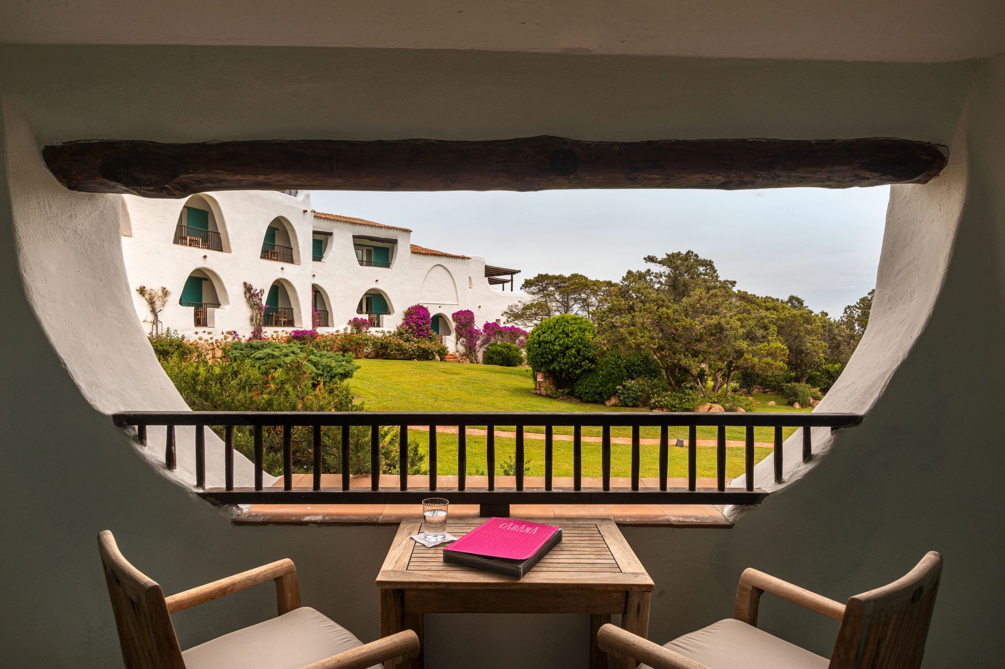 arquitetura de luxo – varanda quarto deluxe – quarto com varanda