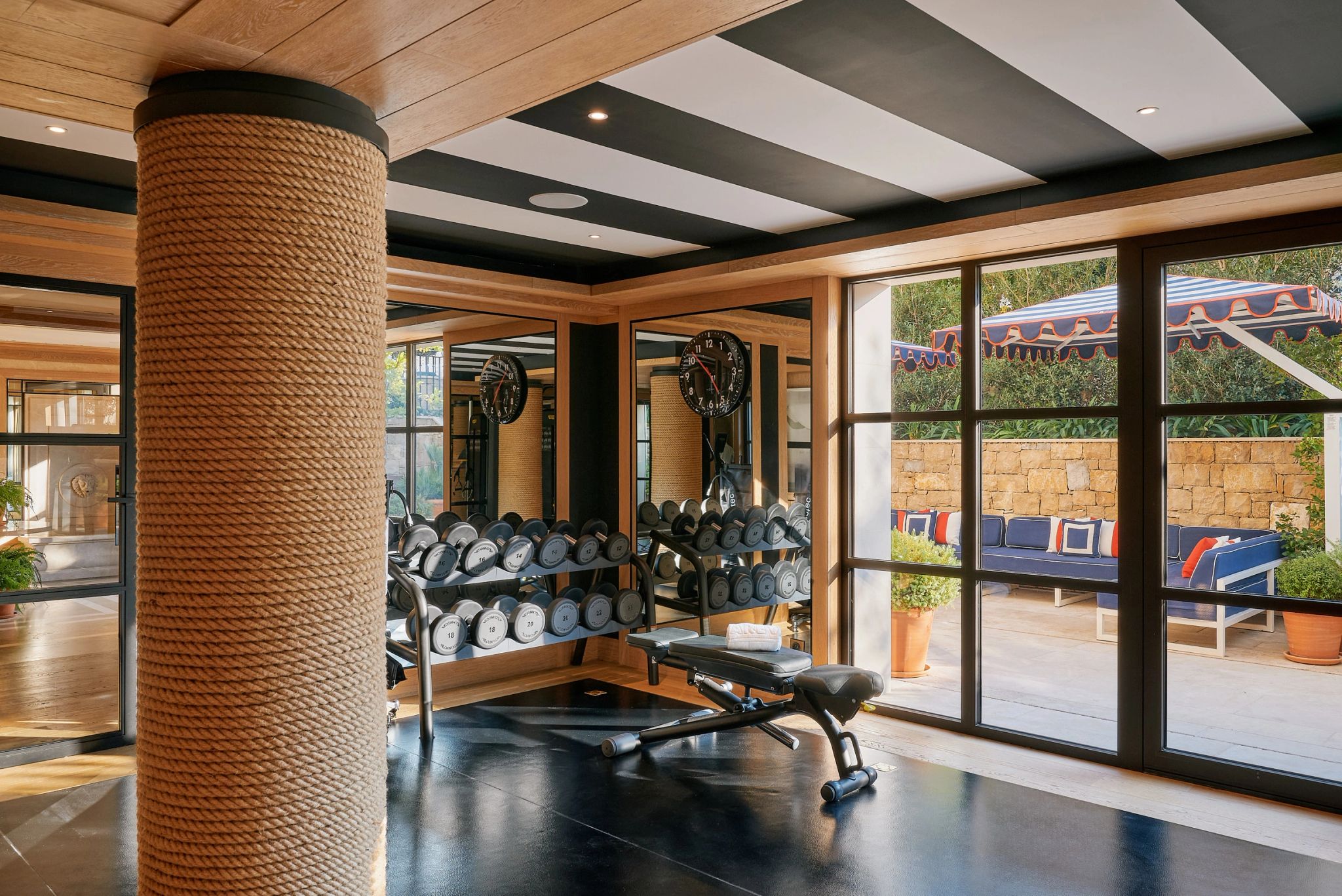 Academia academia fitness hotel - treino alto padrao - vista privilegiada