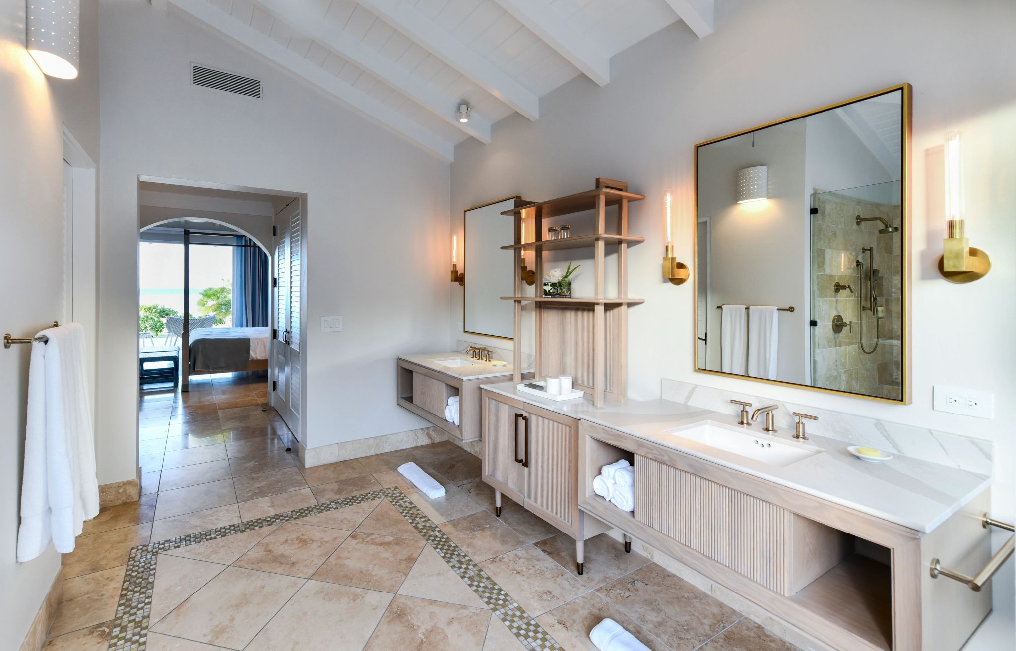 Estate Suite banheiro moderno - banheiro de luxo - banheiro com pia dupla - pia duola