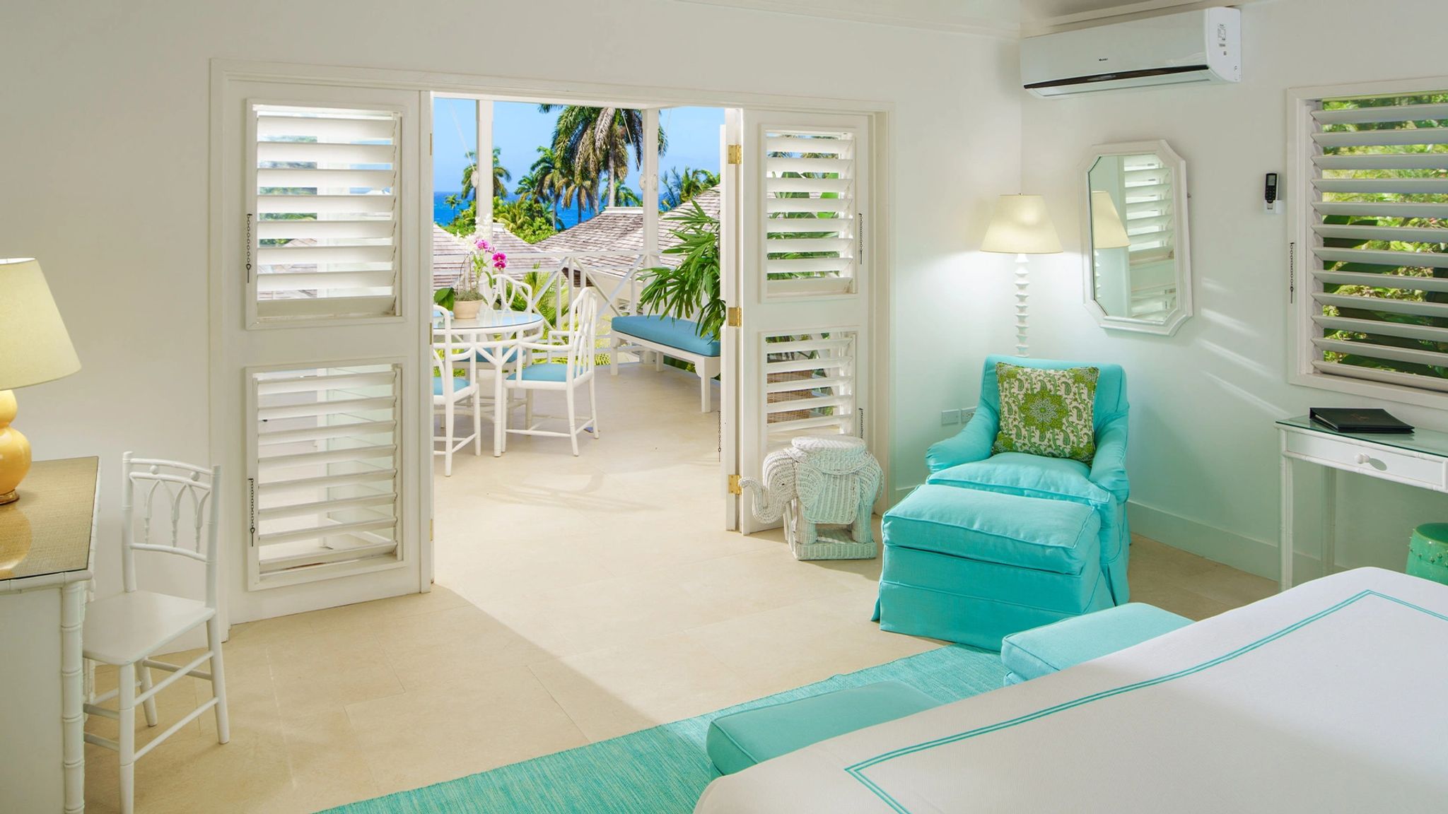 Five Bedroom Signature Villa  quarto com varanda - varanda privativa - quarto de luxo