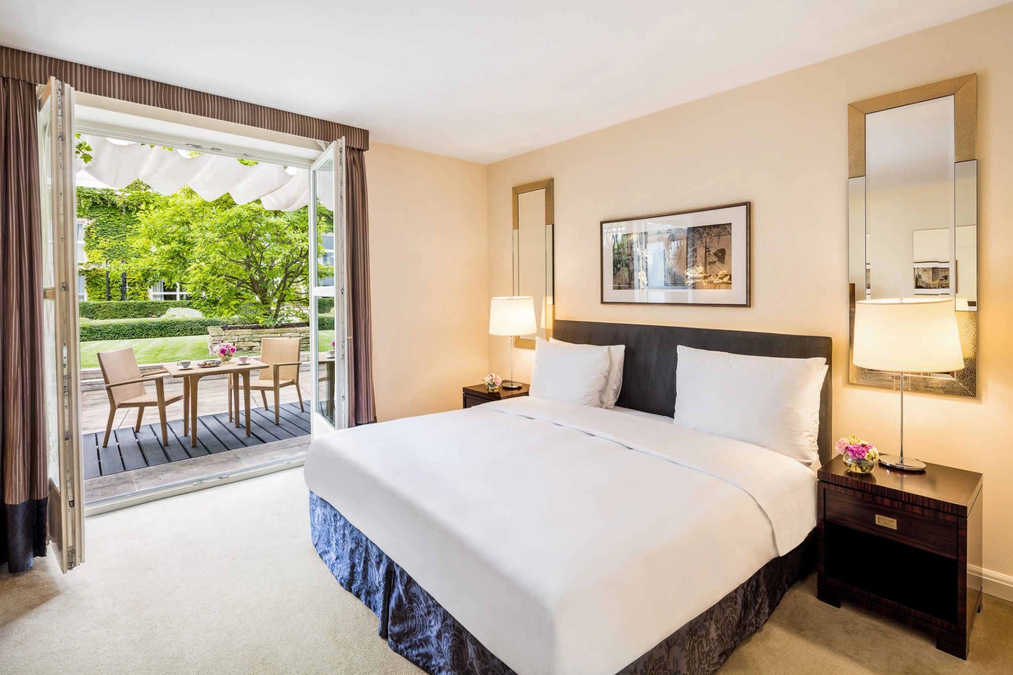 Deluxe Terrace cama de hotel – quarto com varanda – quarto bem-estar