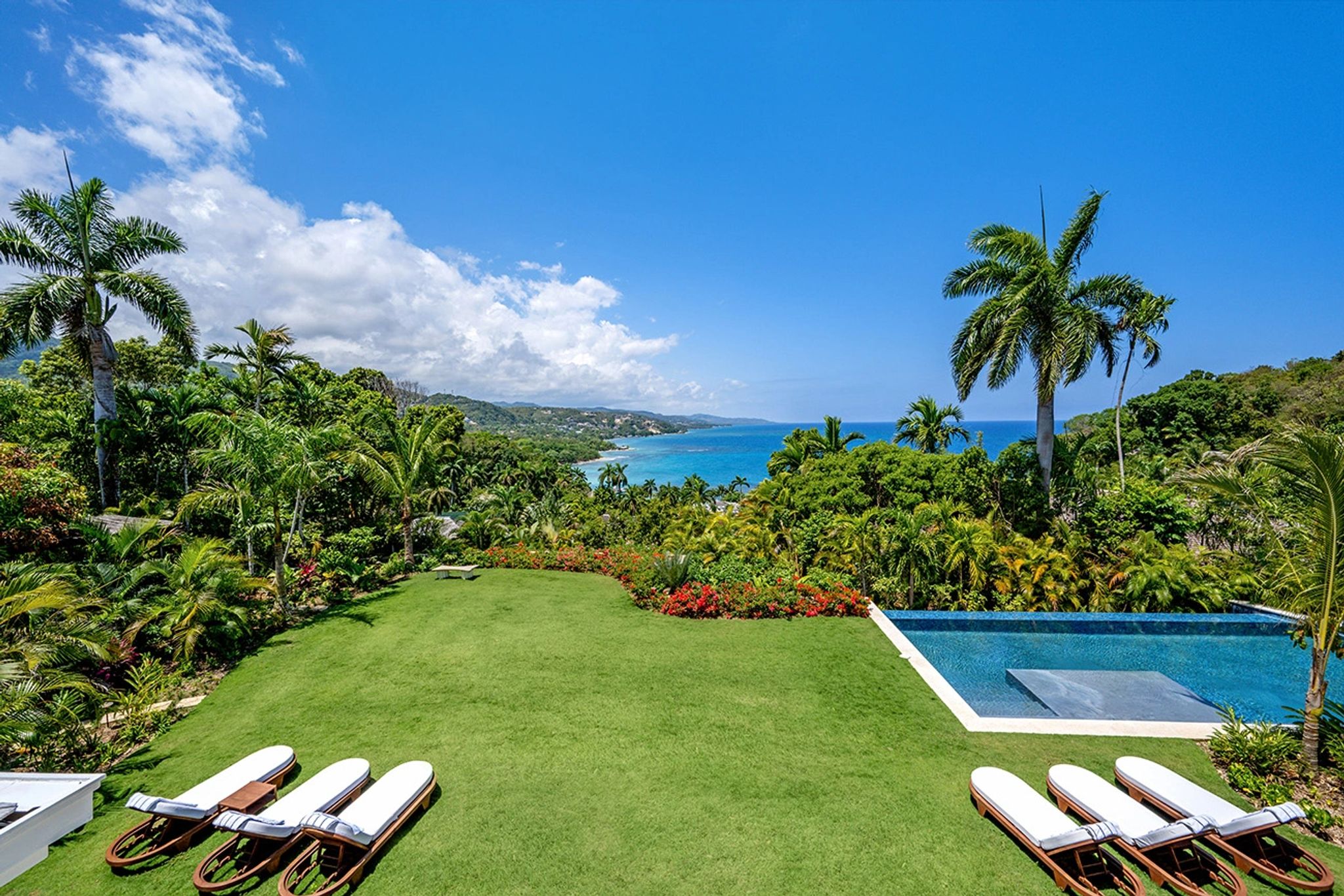 Three Bedroom Signature Villa  jardim privativo - vila com piscina piscina externa