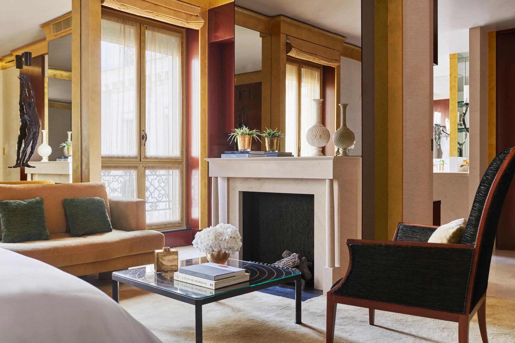 Park Suite King suite ampla - lareira - decoracao moderna