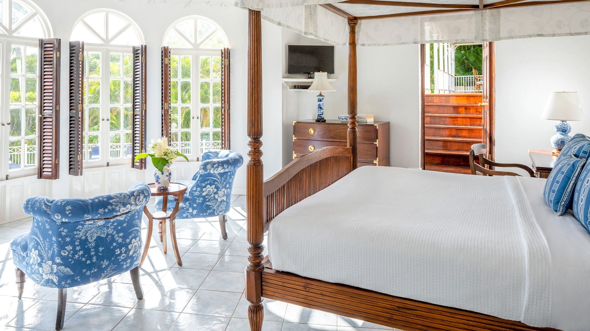 Five Bedroom Classic Villa vila moderna - vila com cinco quartos - decoraçao moderna