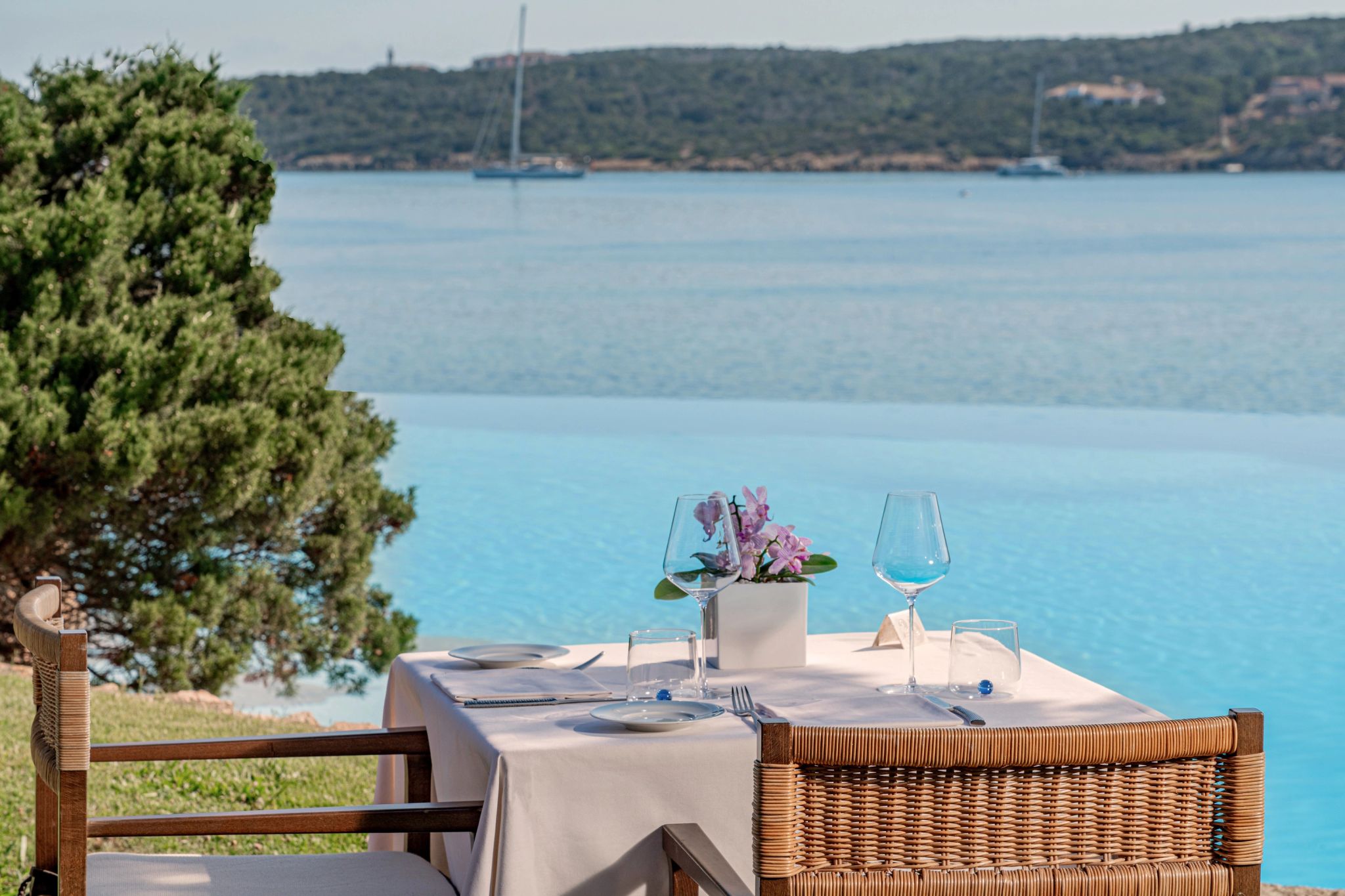 Restaurante The Grill almoço ao ar livre - almoço frente mar - restaurante vista mar