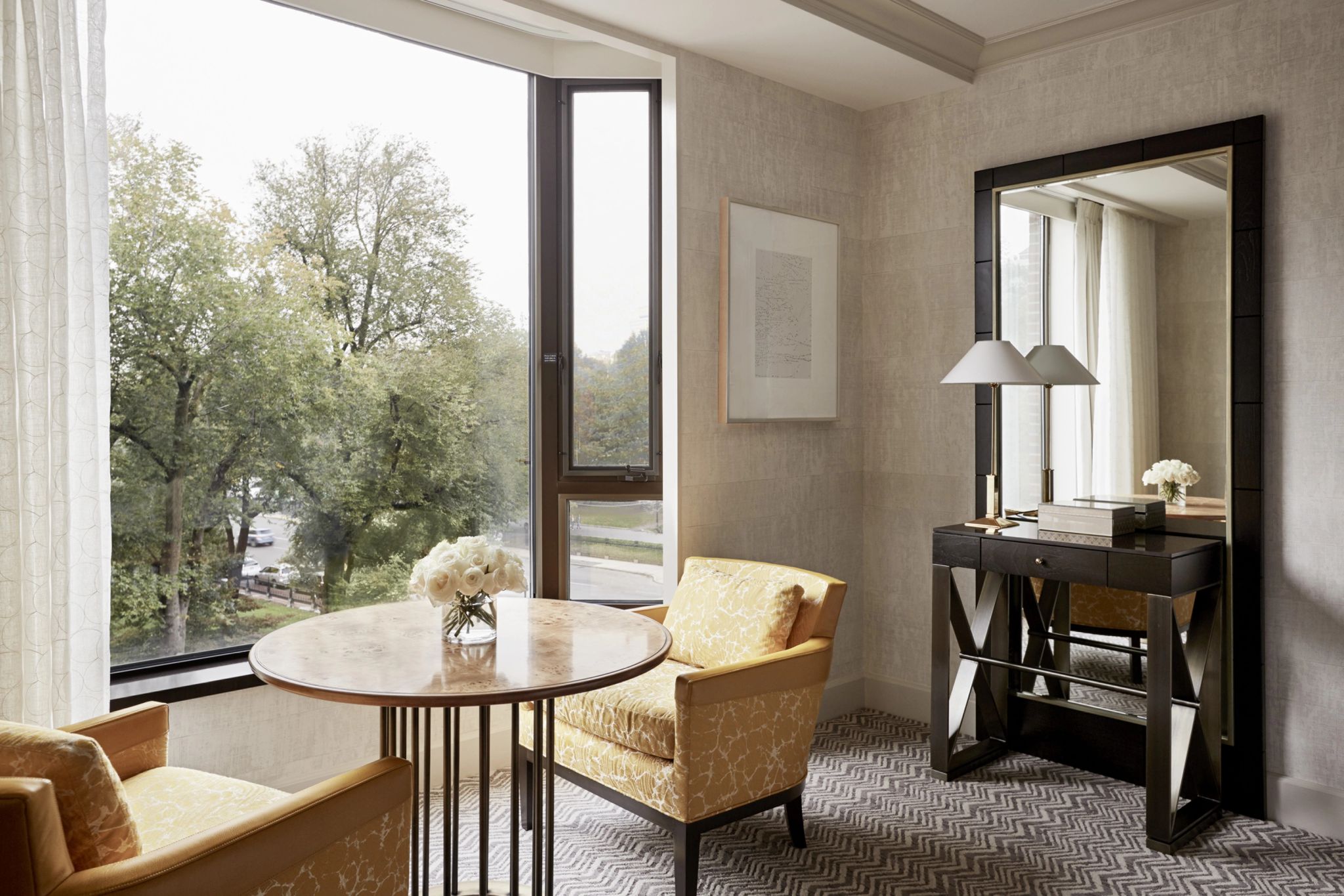 Premier Garden View Four Seasons Executive Suite sala de estar - suite executiva - suite vista jardim