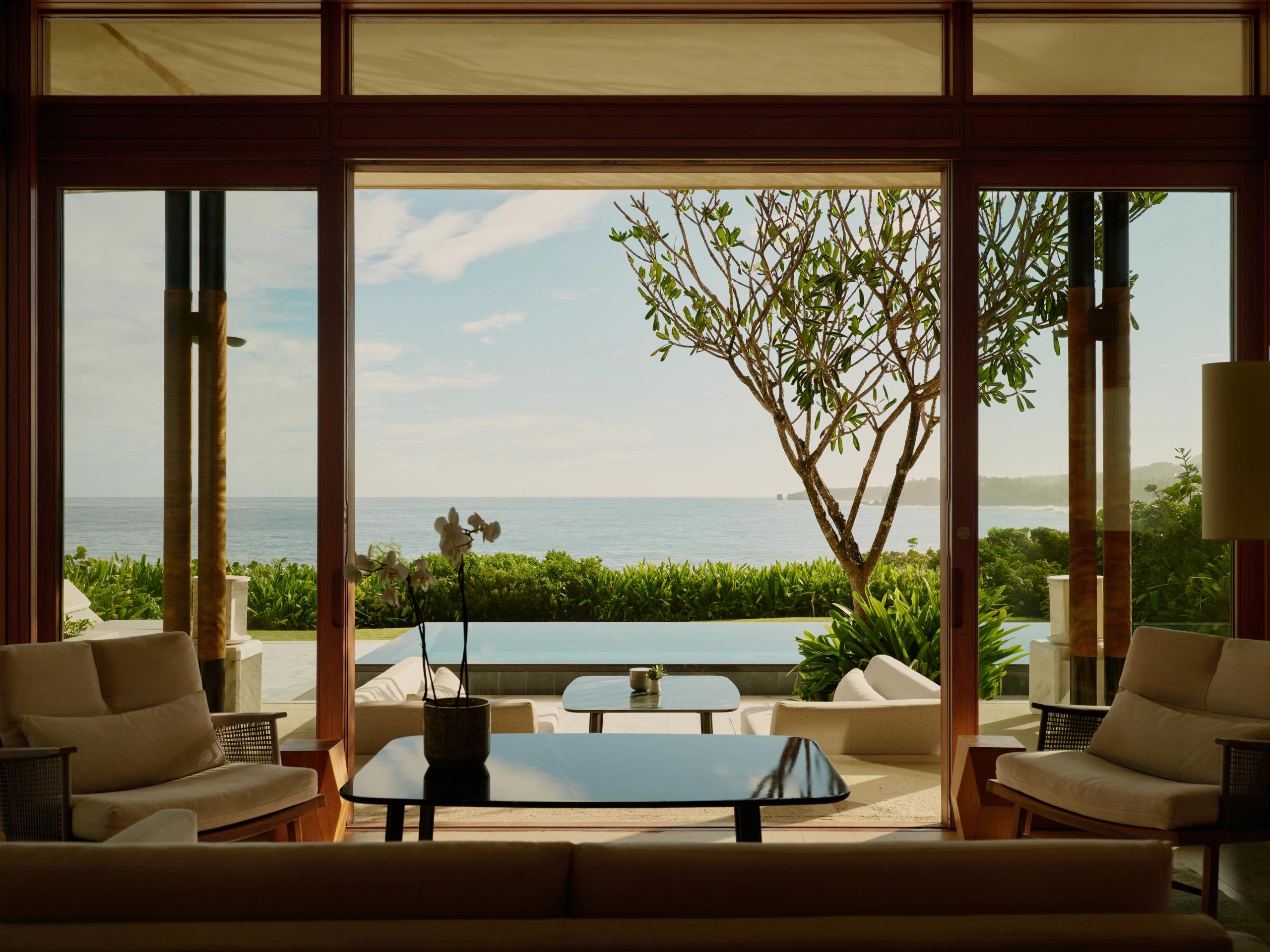 vista para o mar - decoraçao de luxo – suite moderna – sala de esta - suite com sala