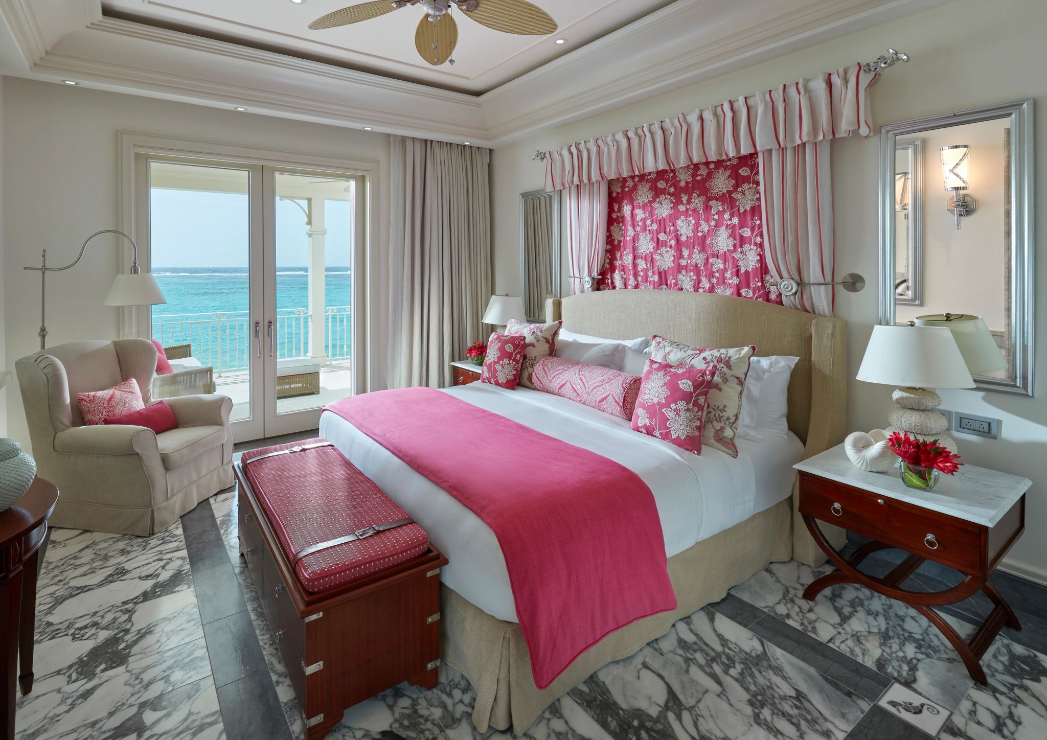 One Bedroom Oceanview Penthouse suite de luxo - vista privilegiada - decoracao premium