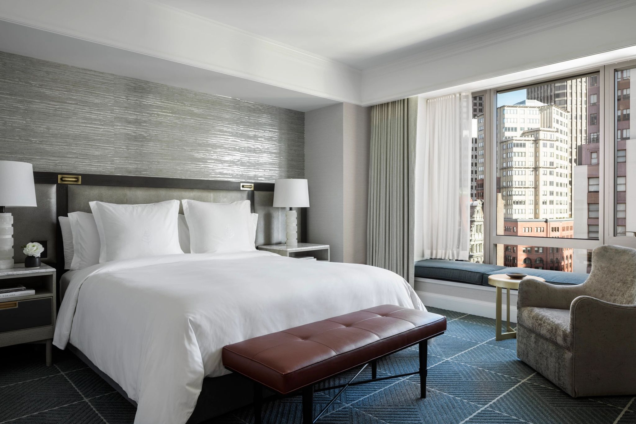 One Bedroom Suite suite de luxo – cama king - decoraçao elegante
