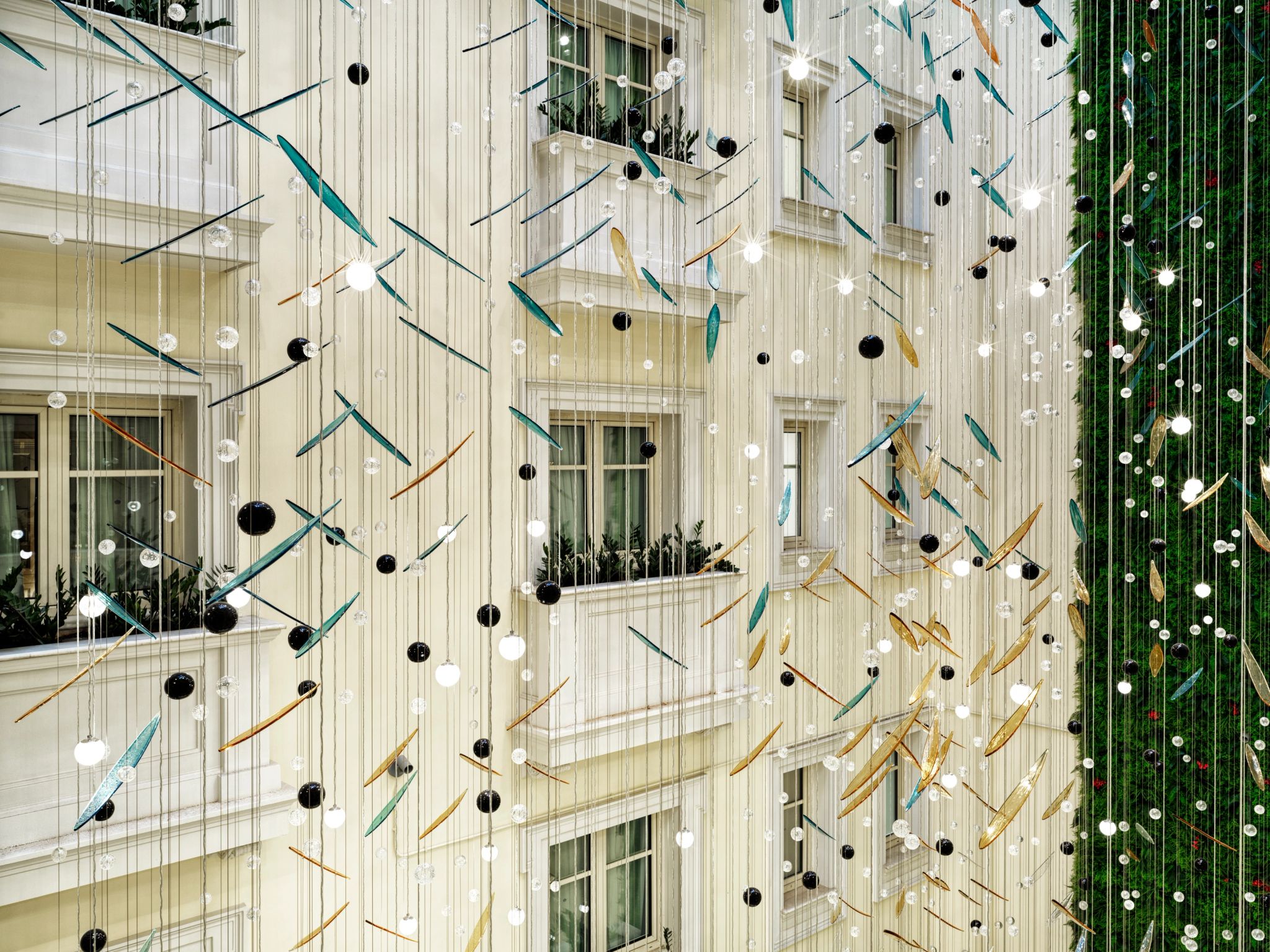 arquitetura classica - arte moderna - instalaçao de arte