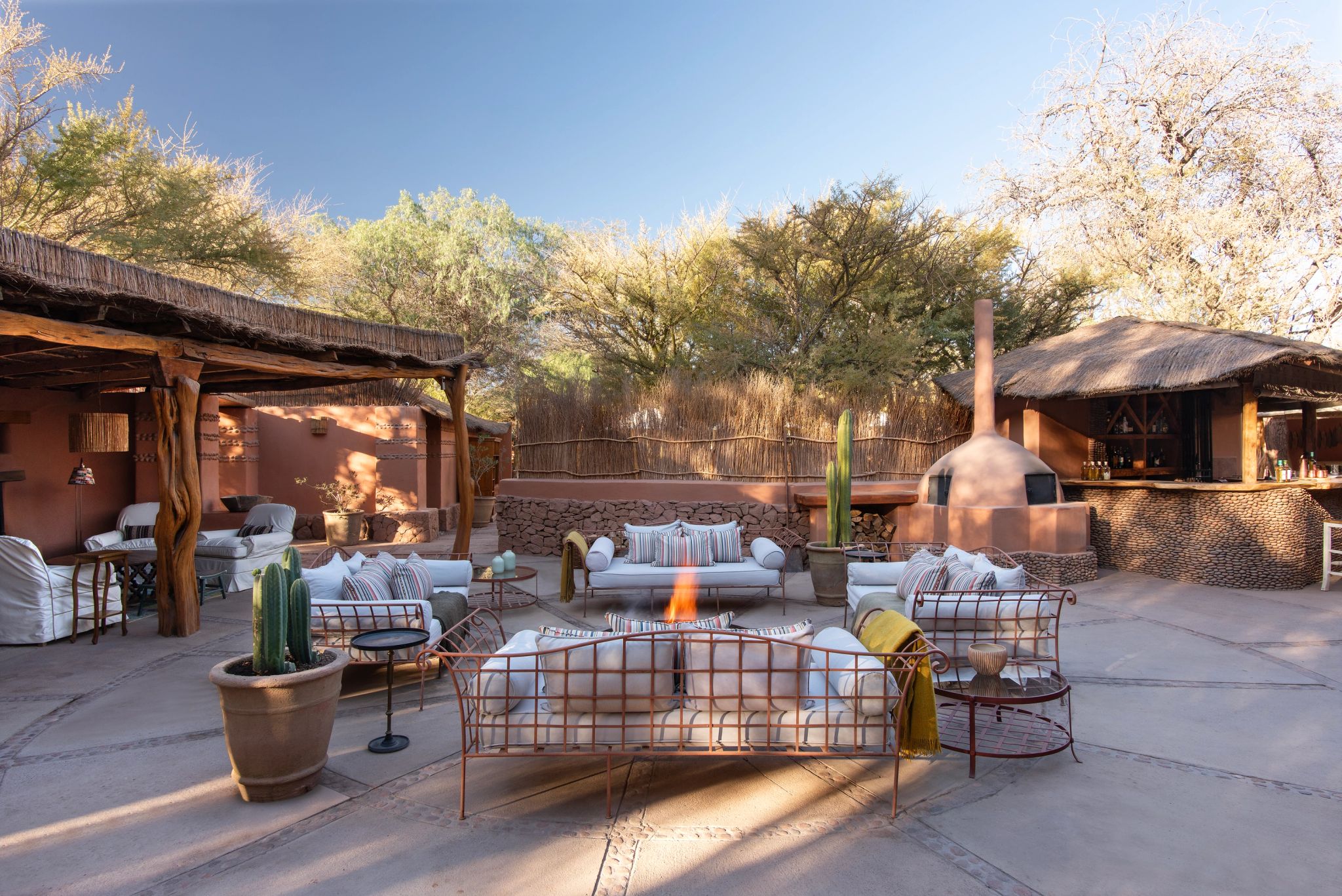 Lounge ao ar livre lounge com fogueira - lazer ao ar livre - patio interno