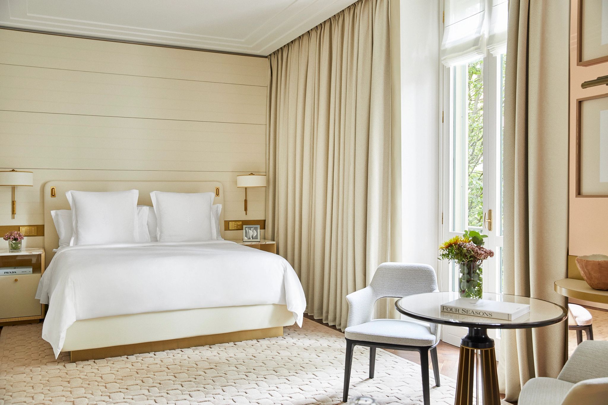 Premium King quarto com cama king - cama king - decoraçao classica - quarto de luxo