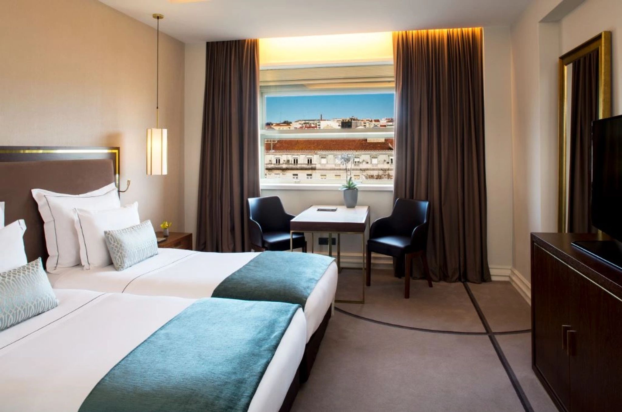 quarto de luxo – cama twin – vista cidade
