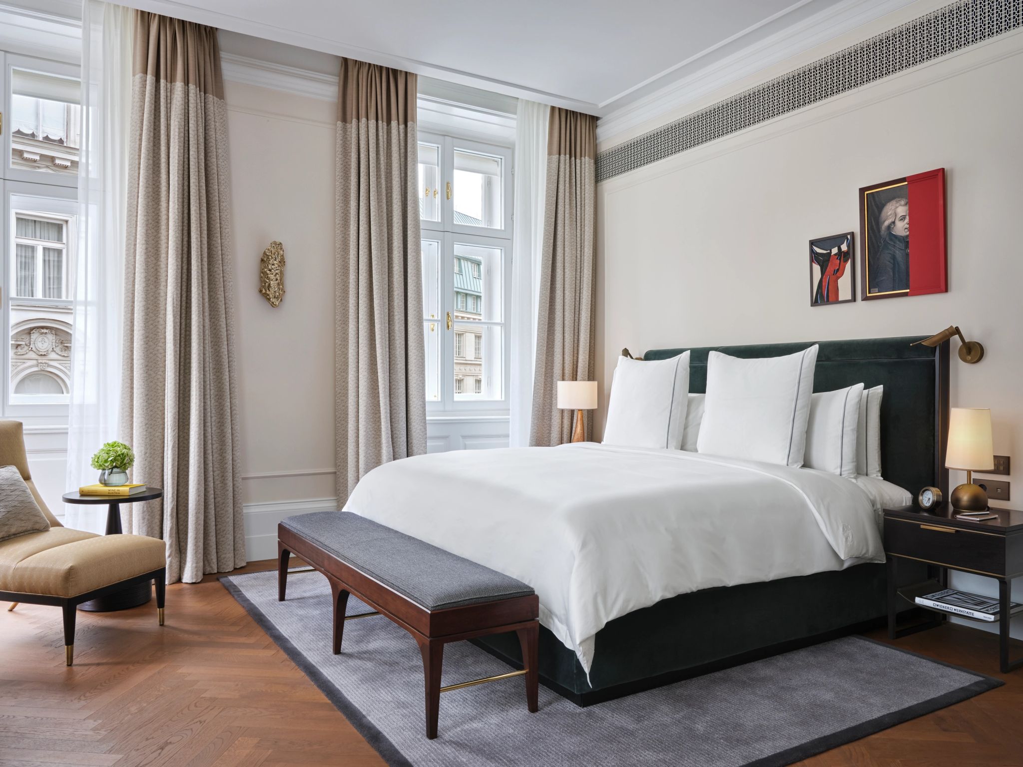 Hofburg Suite cama king – suite de luxo – suite hotel